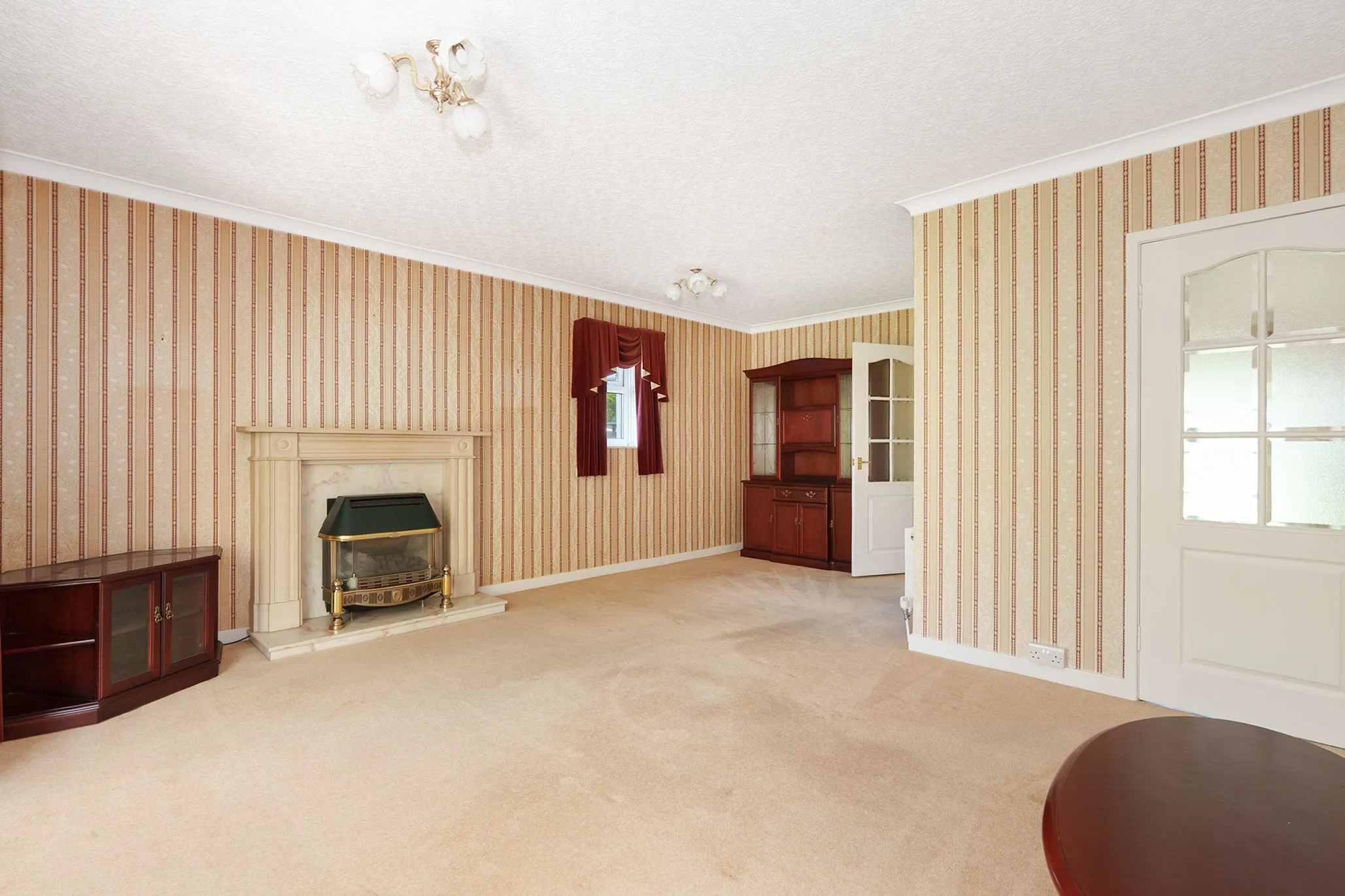 17 Claughbane Drive, Ramsey. - Photo 5 of 23