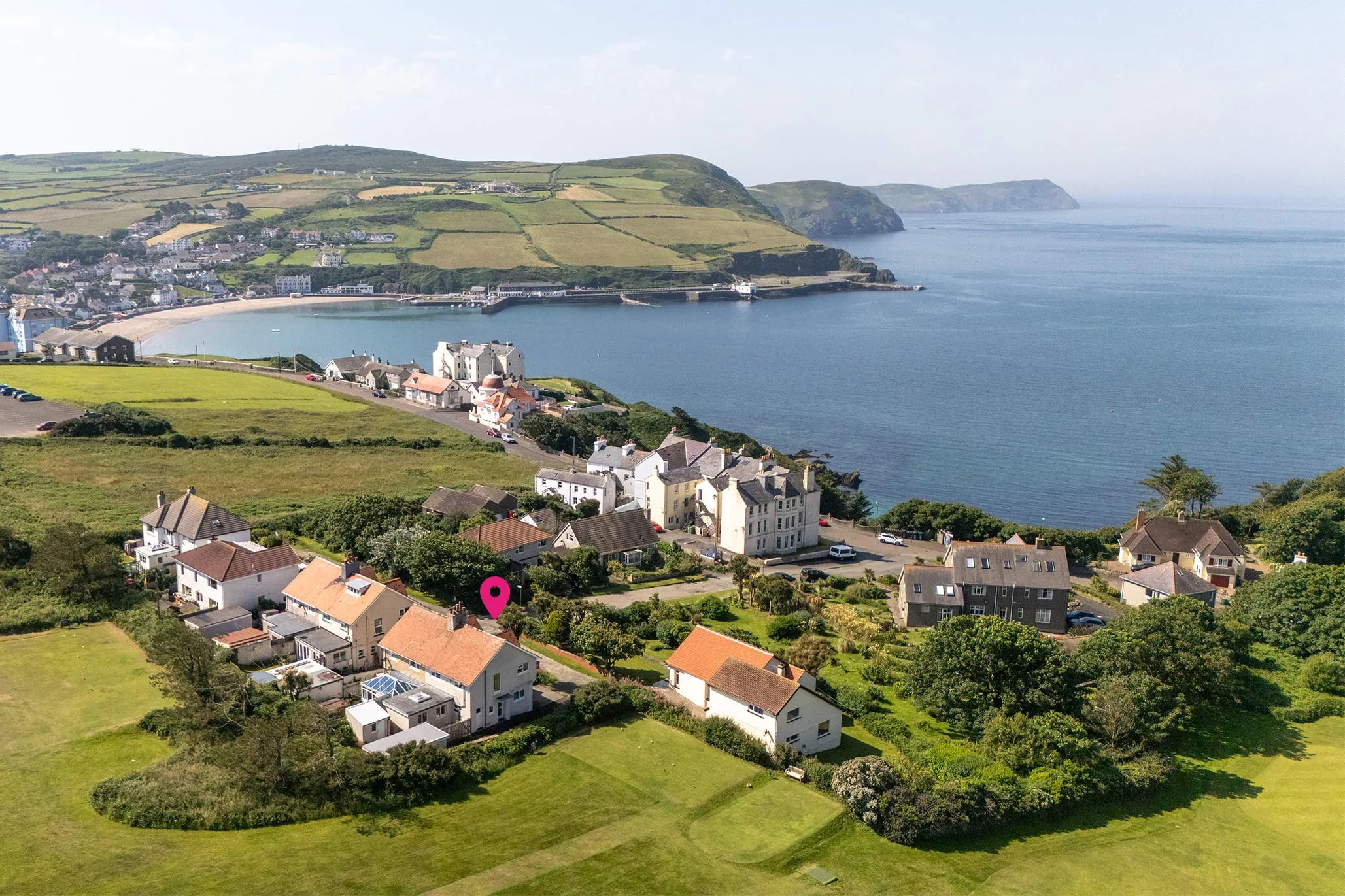 Whinlatter, Spaldrick Avenue, Port Erin. - Photo 2 of 19