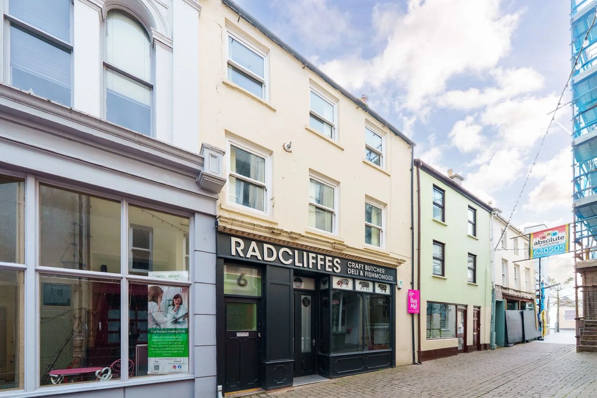 6 Malew Street, Castletown.