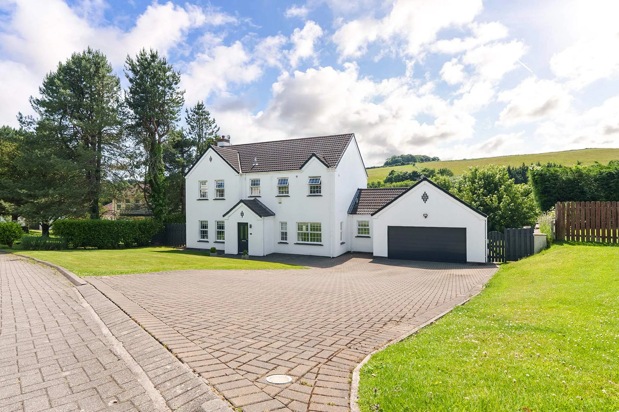 19 River Walk, Douglas. - Photo 1 of 42