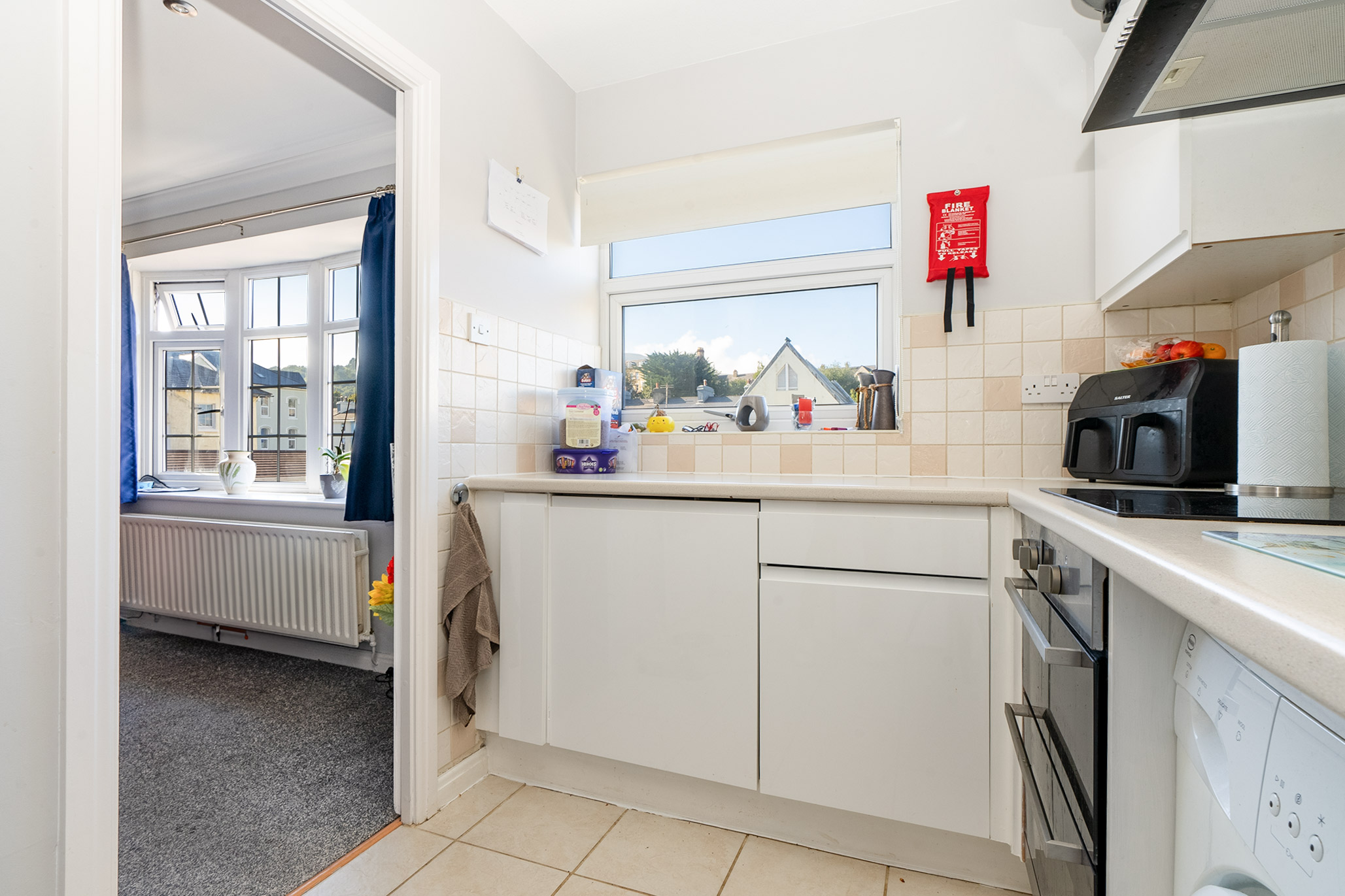 8 St Pauls Mews, Ramsey. - Photo 5 of 9