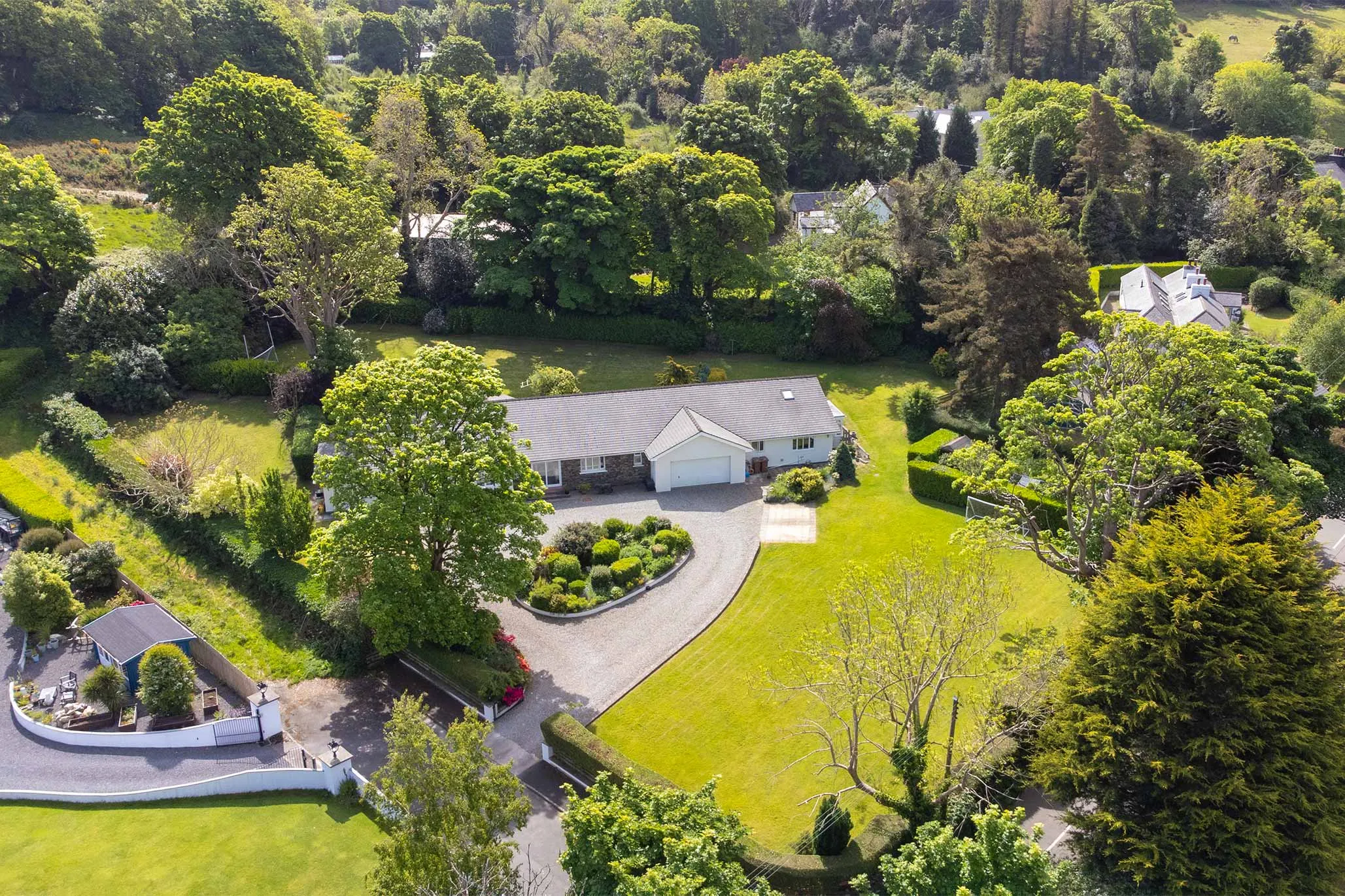 Ambleside, Glen Auldyn, Ramsey. - Photo 2 of 34