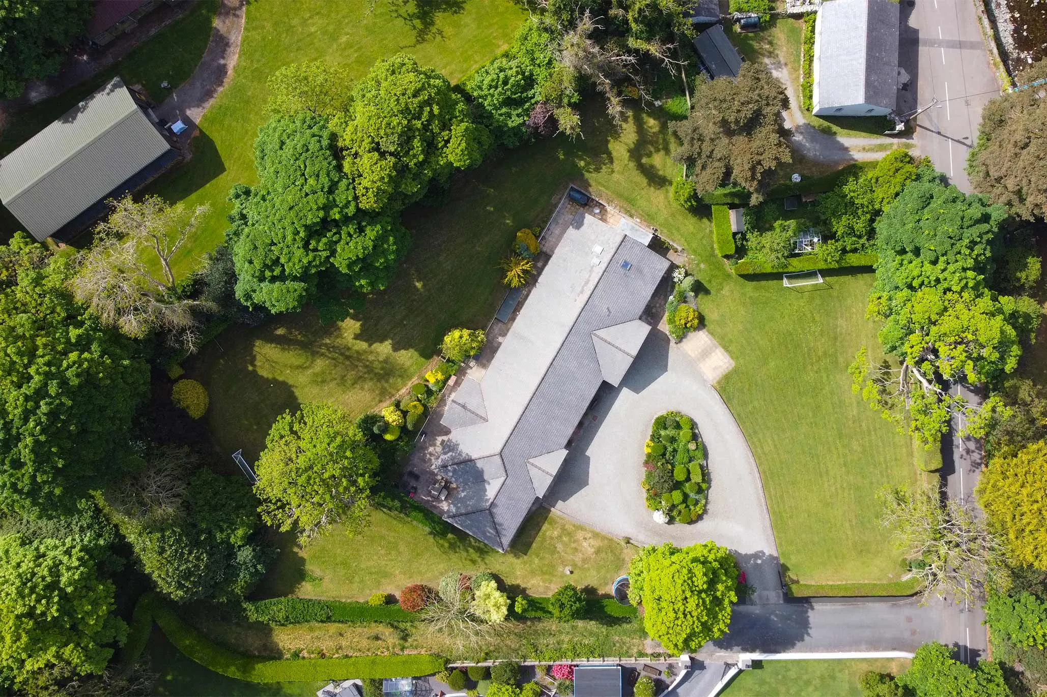 Ambleside, Glen Auldyn, Ramsey. - Photo 3 of 34