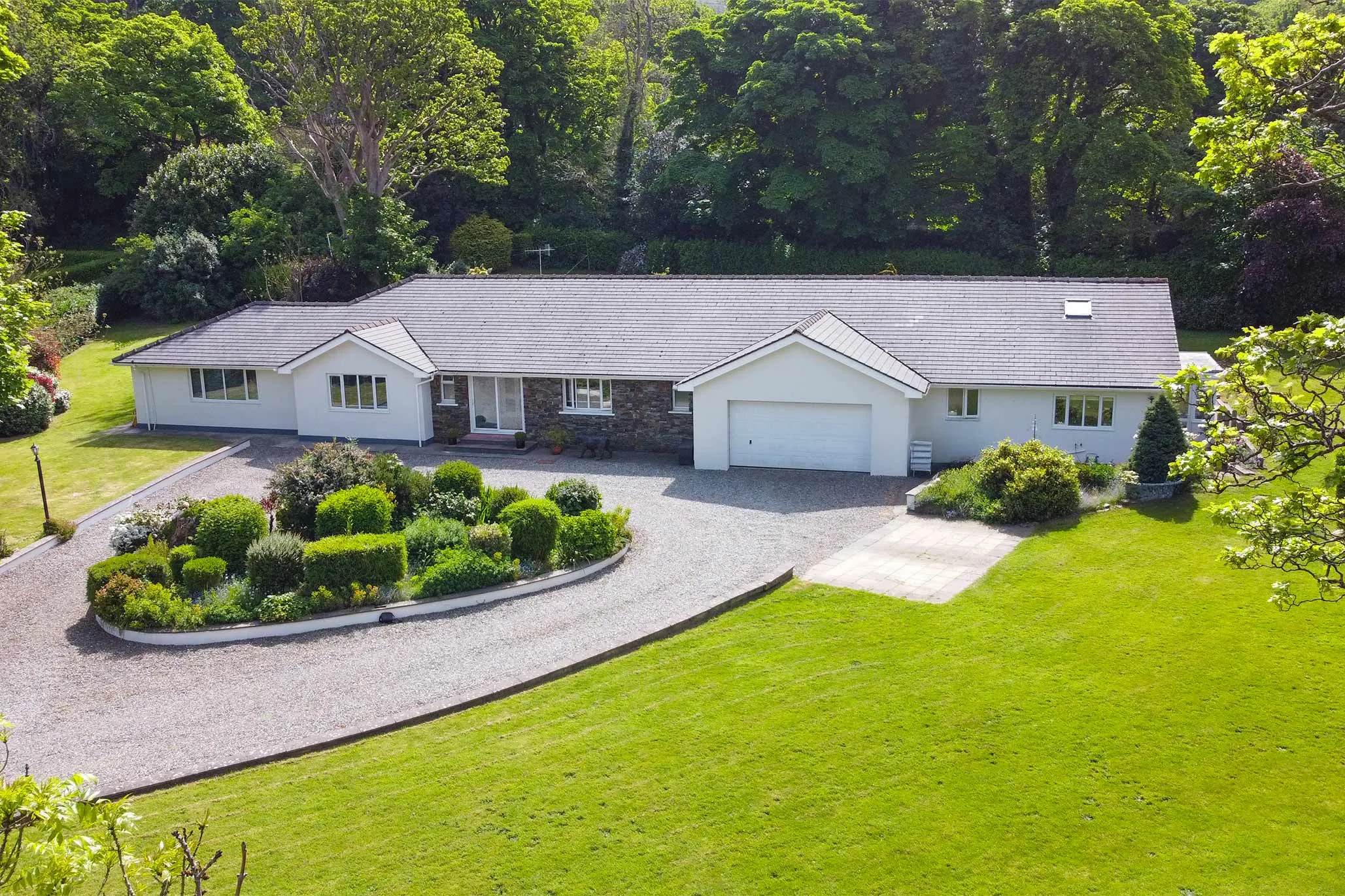 Ambleside, Glen Auldyn, Ramsey. - Photo 5 of 34