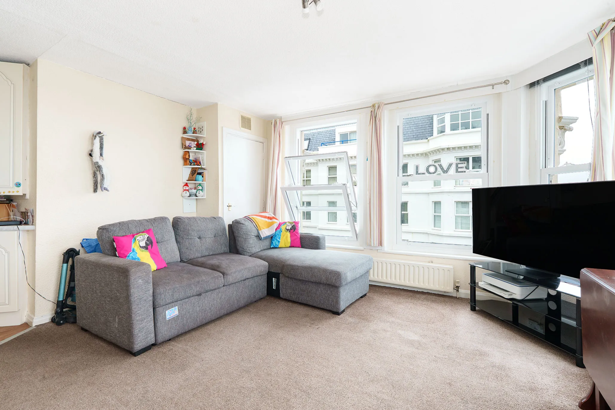 Apartment 7, Marlborough Court Apartments, Douglas. - Photo 4 of 14