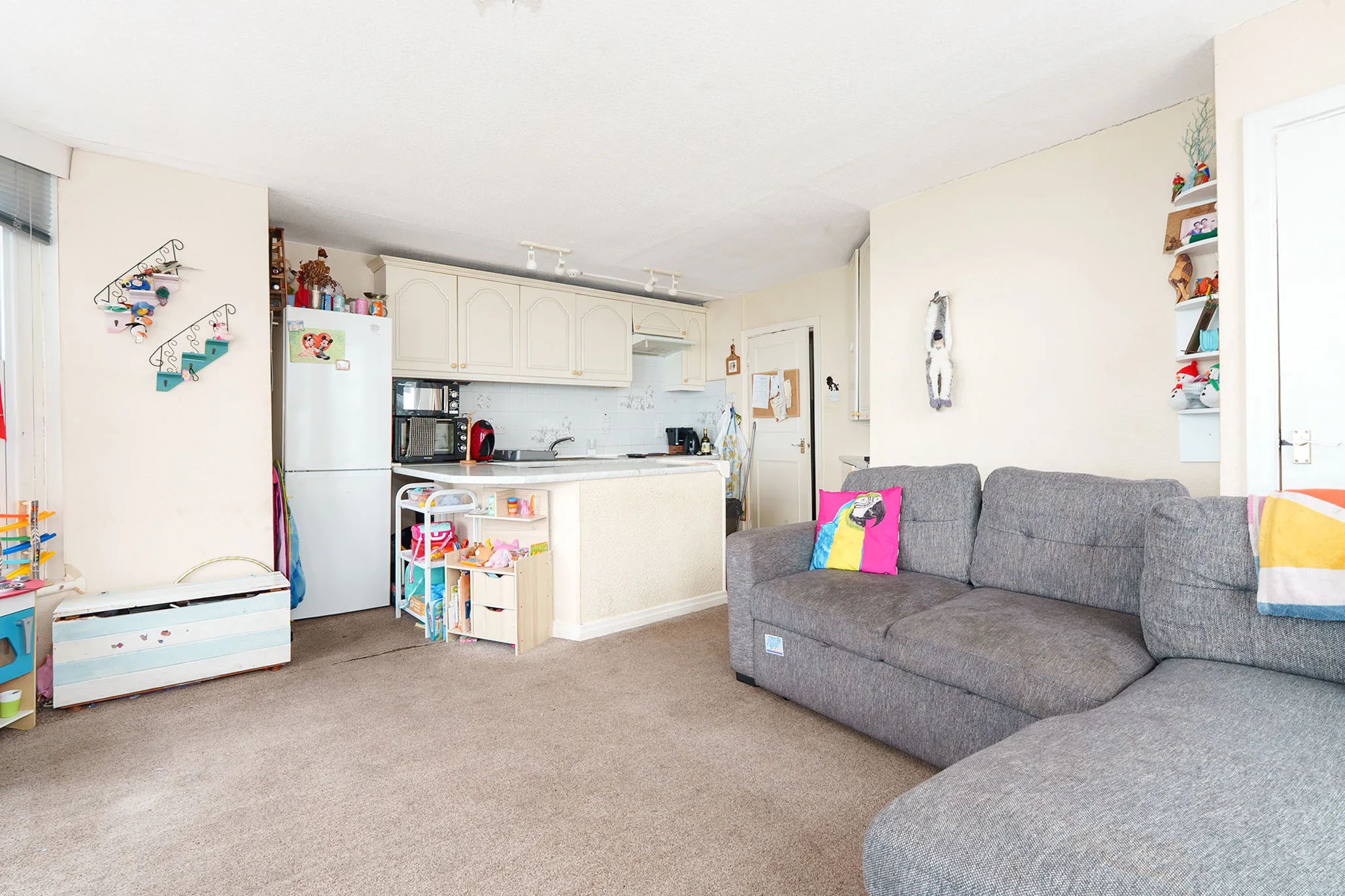 Apartment 7, Marlborough Court Apartments, Douglas. - Photo 5 of 14