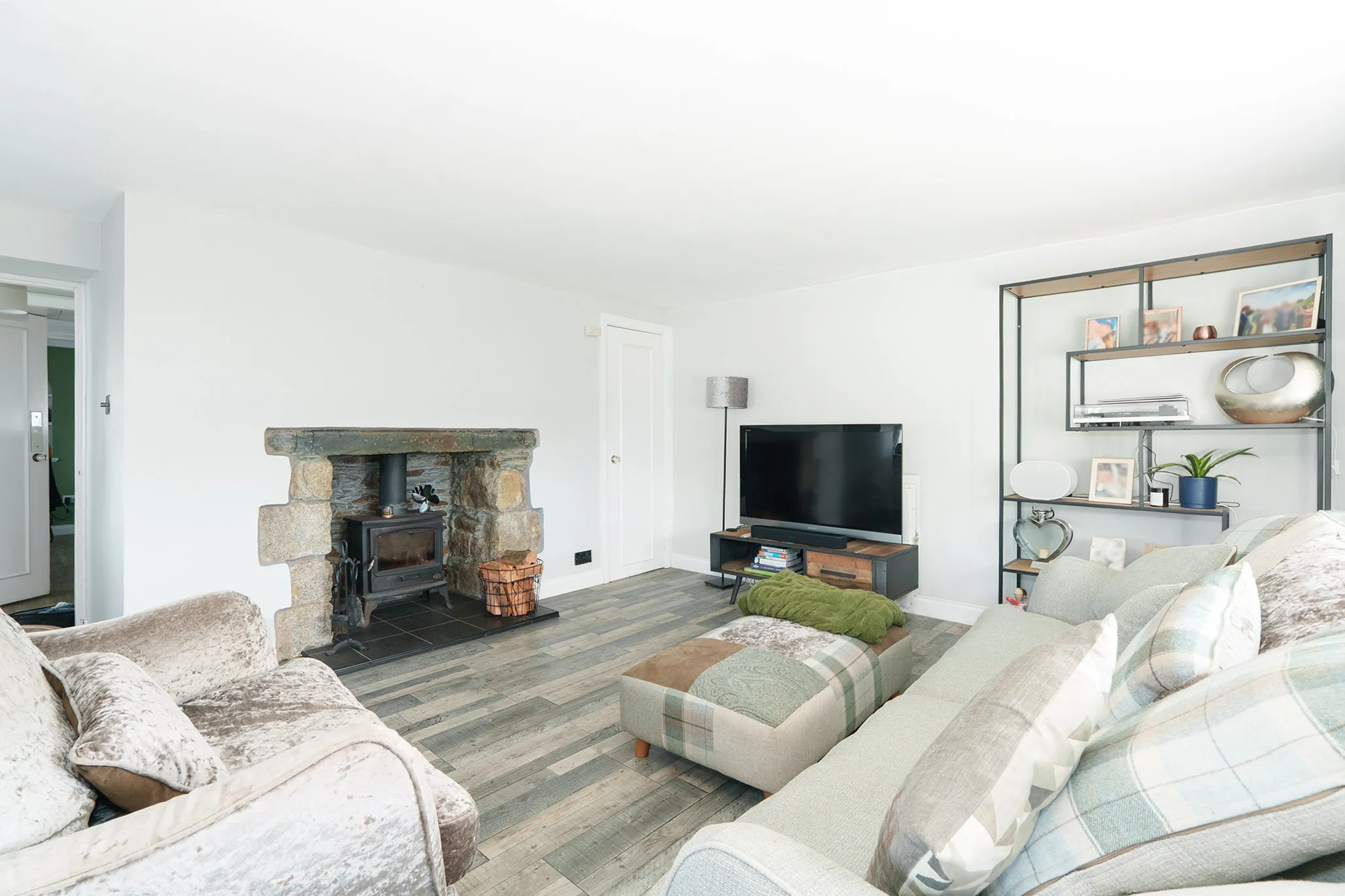 2 Church Cottages, St Marks, Santon. - Photo 4 of 18
