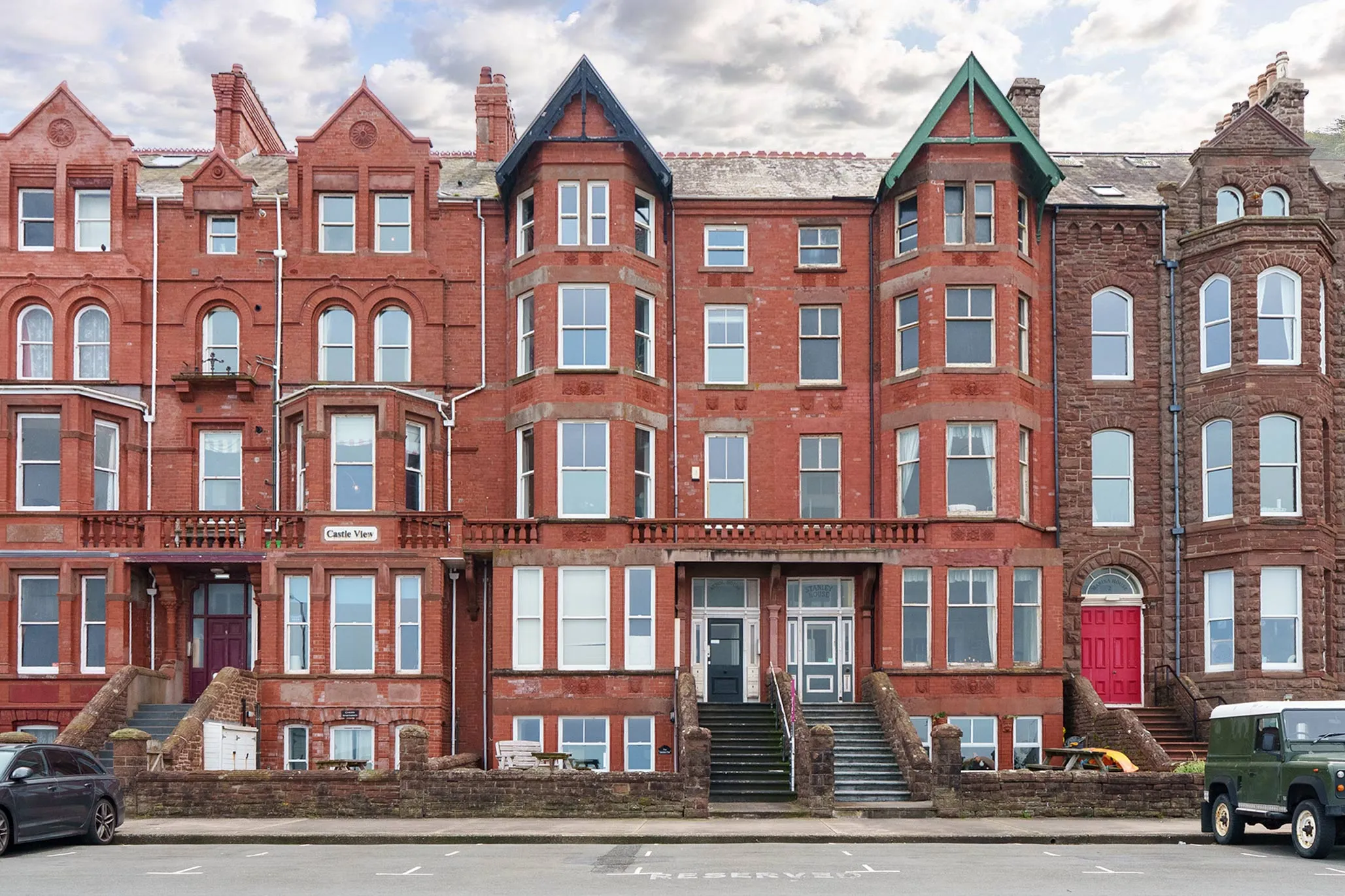 Apartment 7, Athol House, 4 Marine Parade, Peel. - Photo 1 of 21