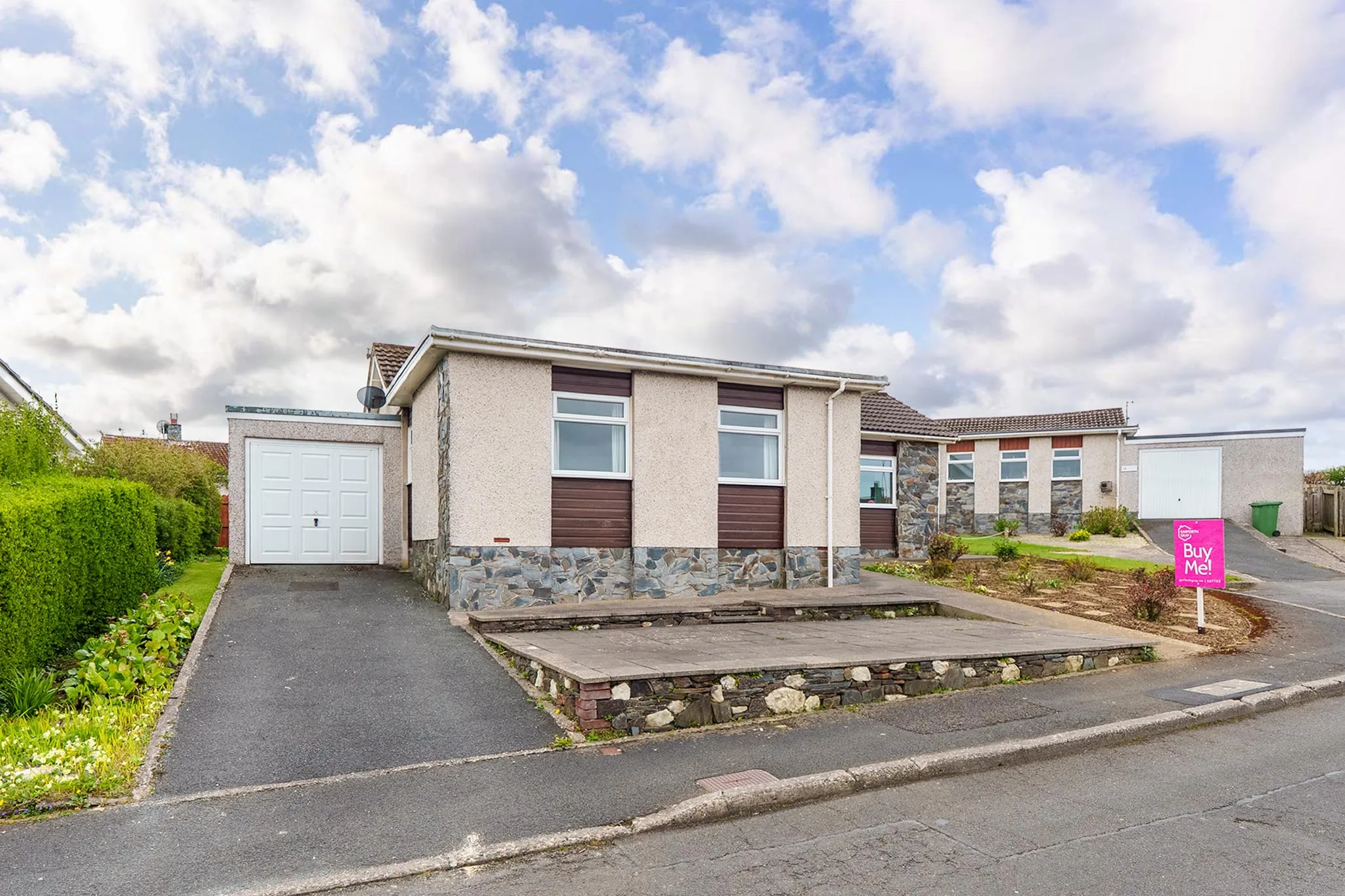 13 Meadow Court, Ballasalla. - Photo 2 of 21