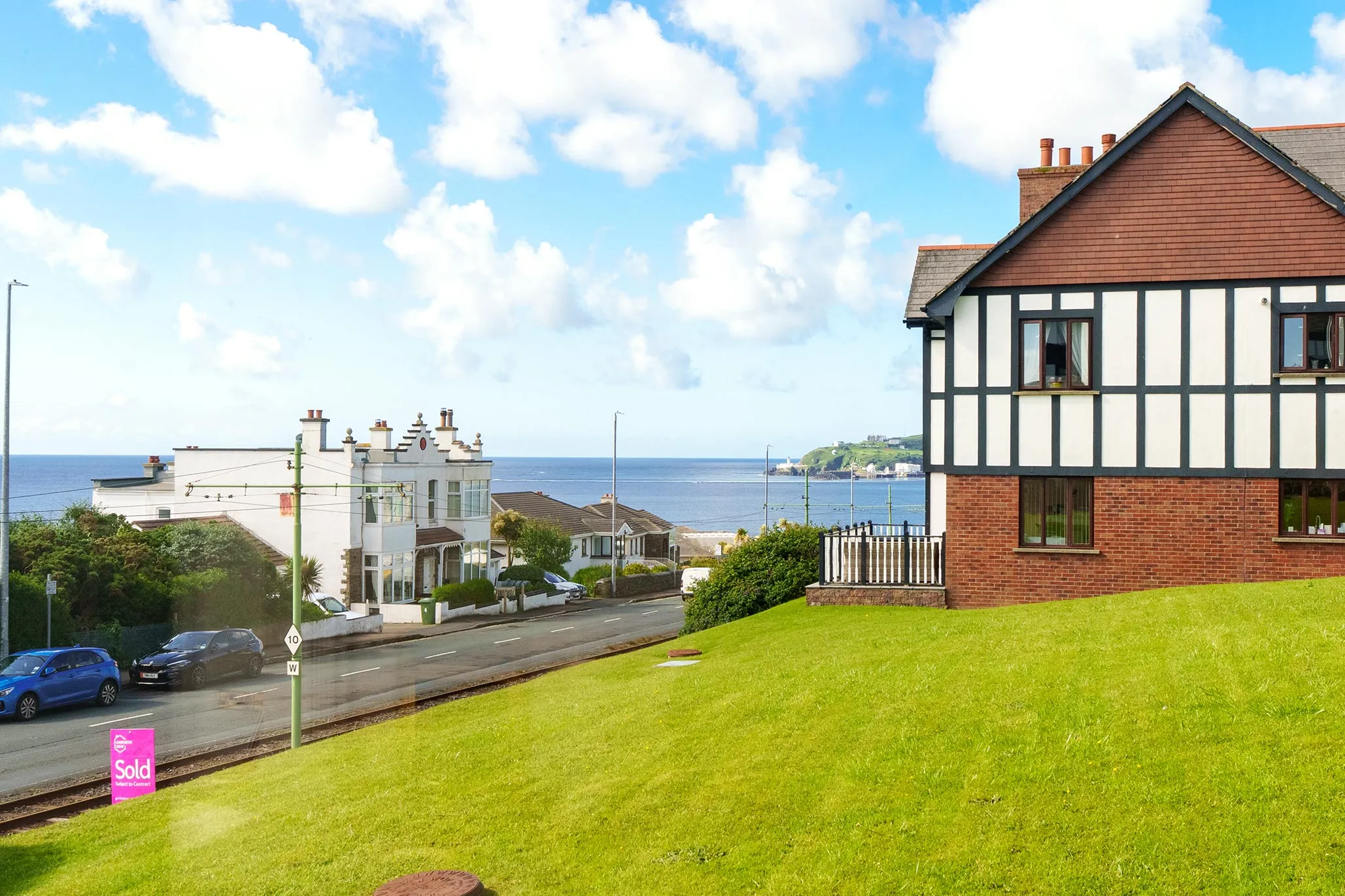 11 Douglas Bay Apartments, King Edward Close, Onchan, Douglas. - Photo 4 of 26