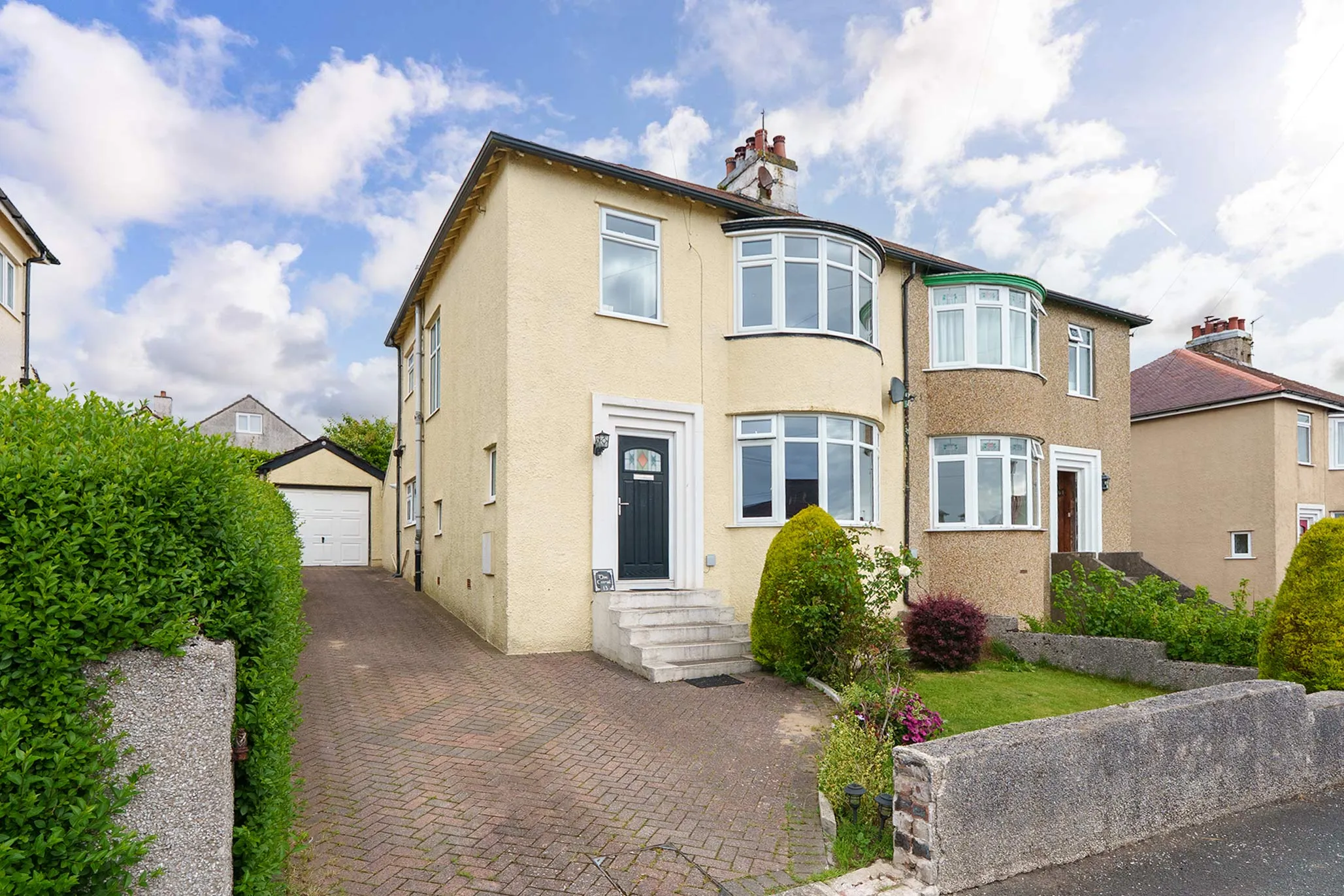 13 Seaview Road, Onchan. - Photo 1 of 24