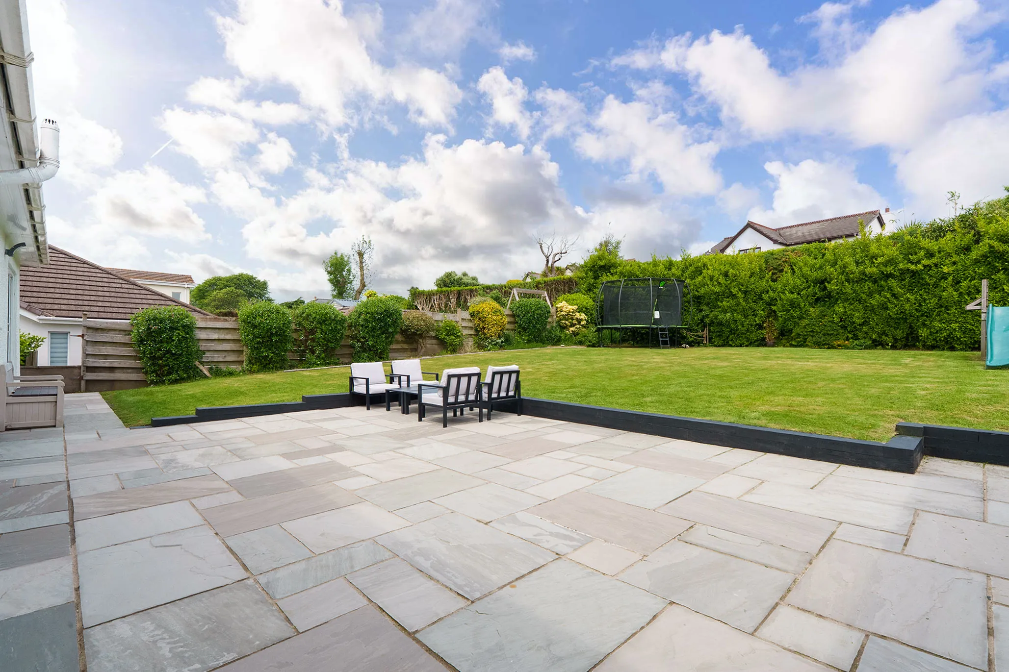 10 King Orry Road, Glen Vine. - Photo 3 of 21