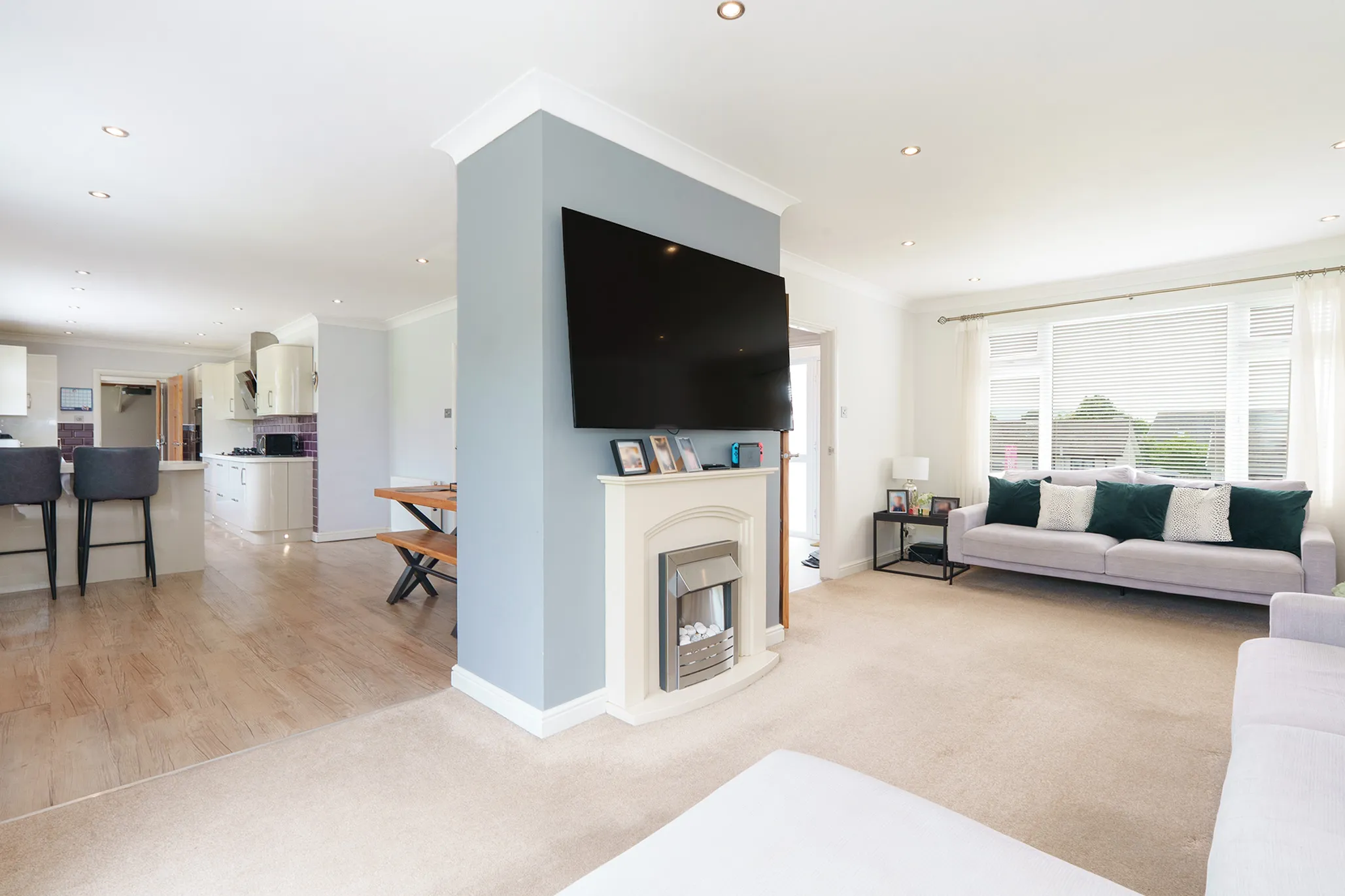 10 King Orry Road, Glen Vine. - Photo 5 of 21