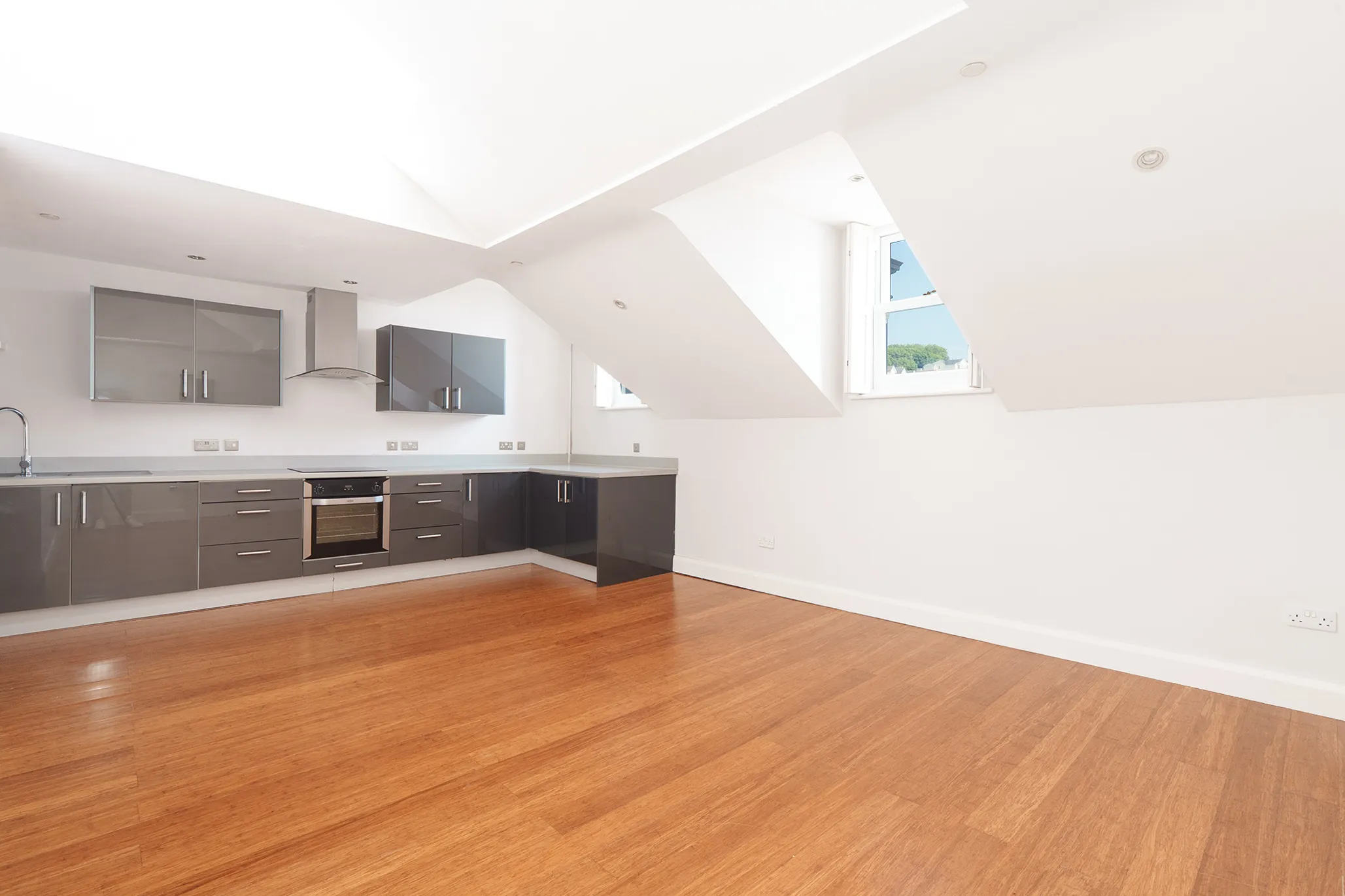 Flat 4, Norley , 3 Mona Drive , Douglas. - Photo 5 of 14