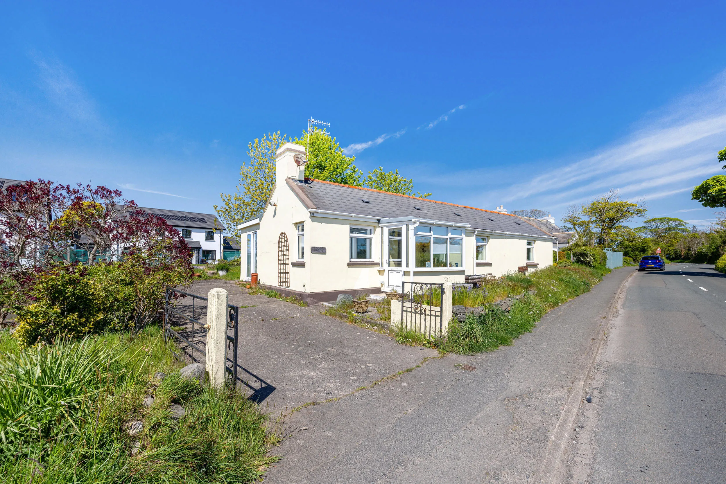 Oatlands Bungalow, Oatlands Road, Andreas. - Photo 1 of 18