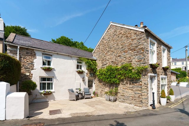 Springfield Cottage, Quarry Road, Laxey.