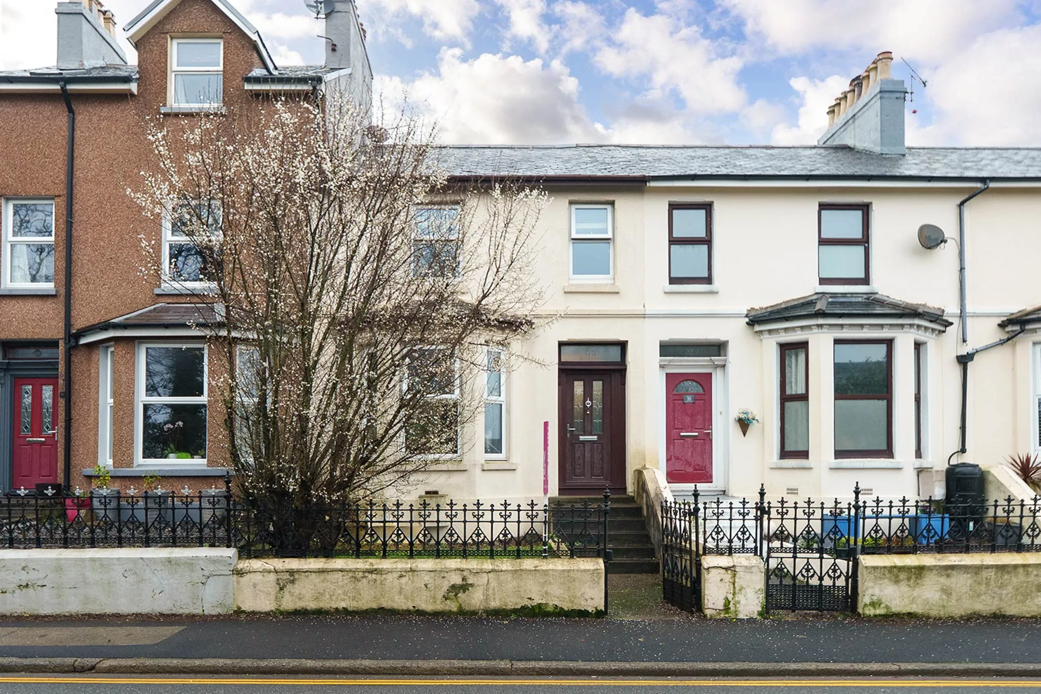 33 Governors Road, Onchan. - Photo 1 of 18