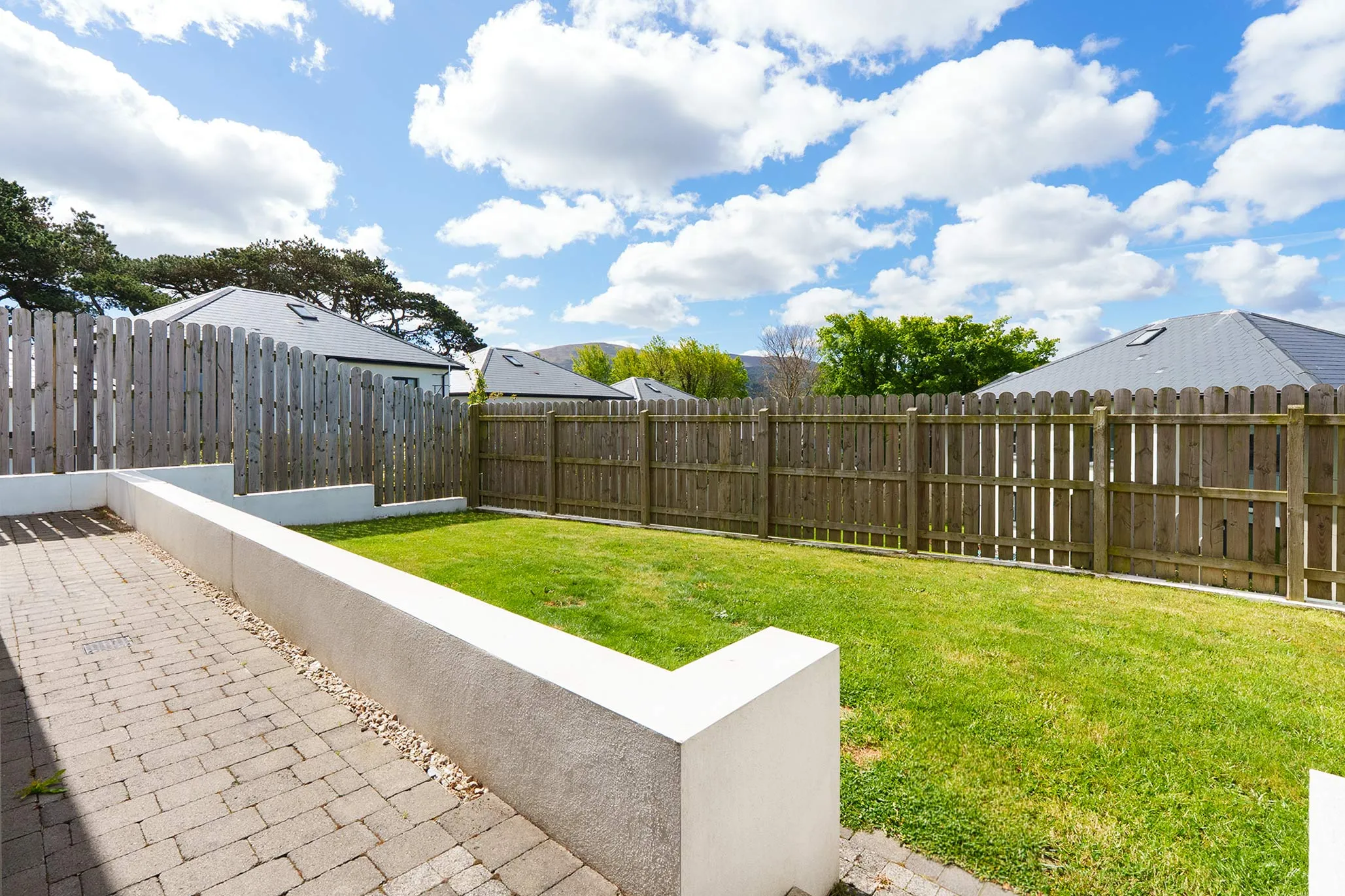 35 Gibbs Grove, Ramsey. - Photo 2 of 17