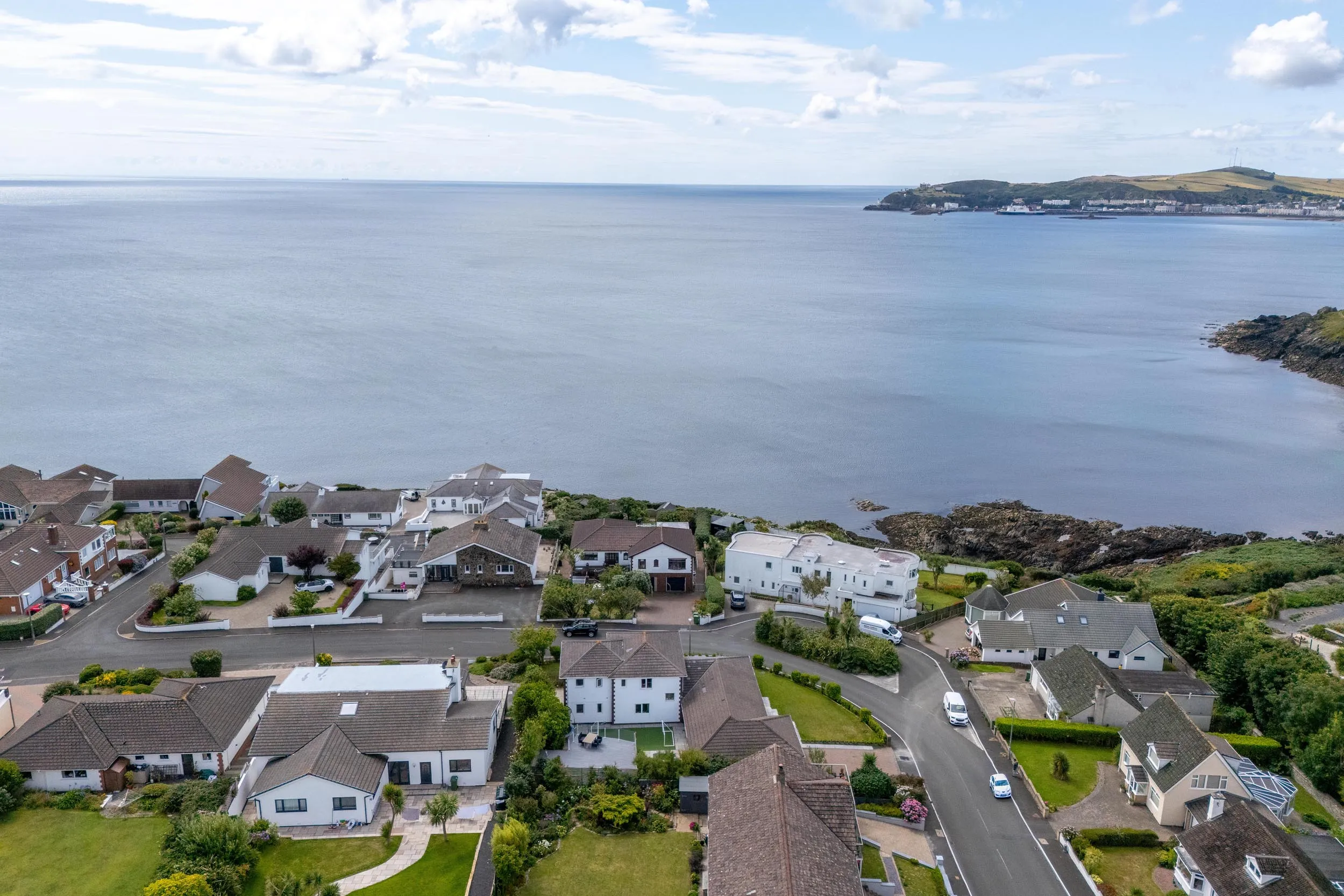 5 Majestic Drive, Onchan. - Photo 2 of 42
