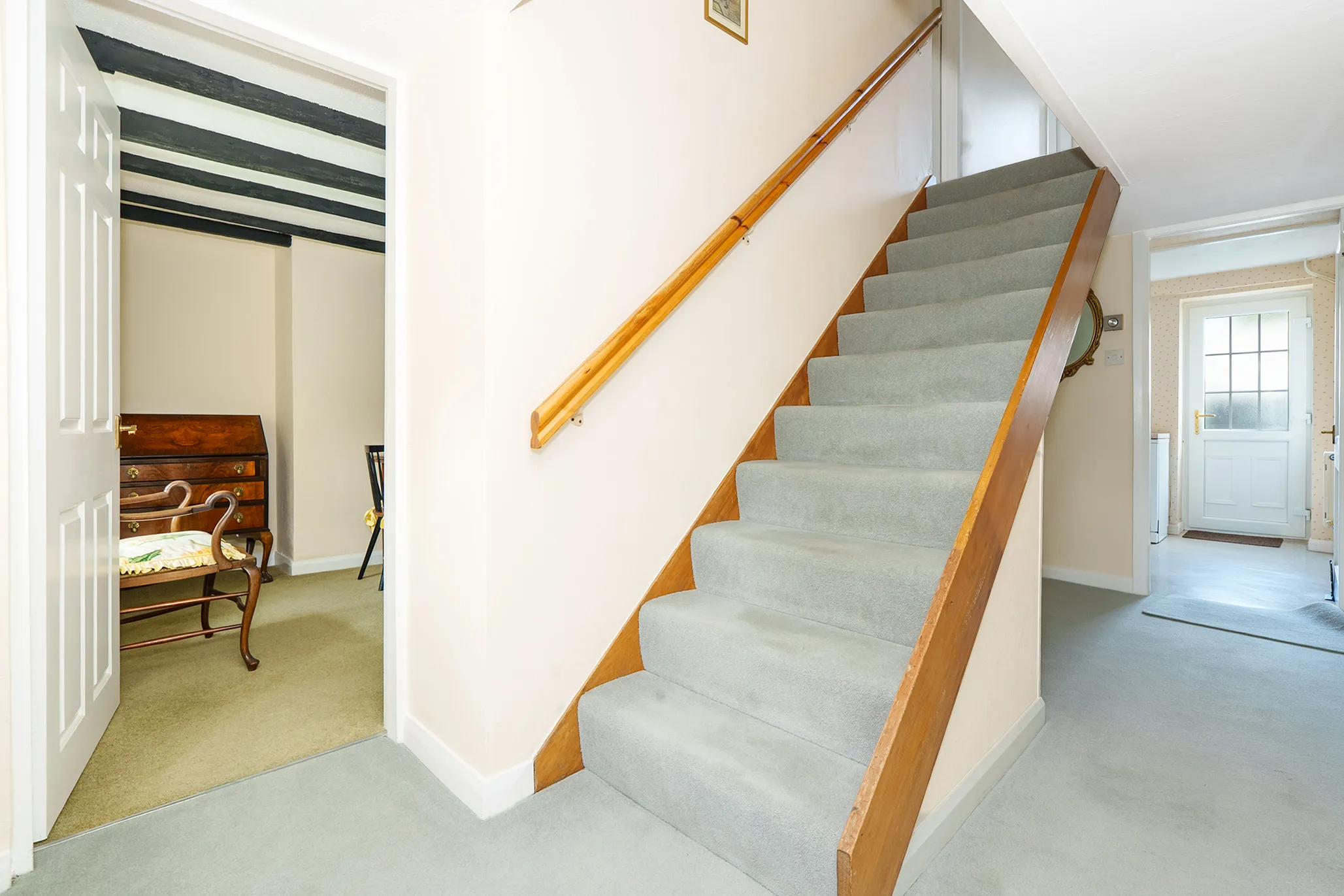 The White Cottage, Main Road, Colby. - Photo 5 of 20