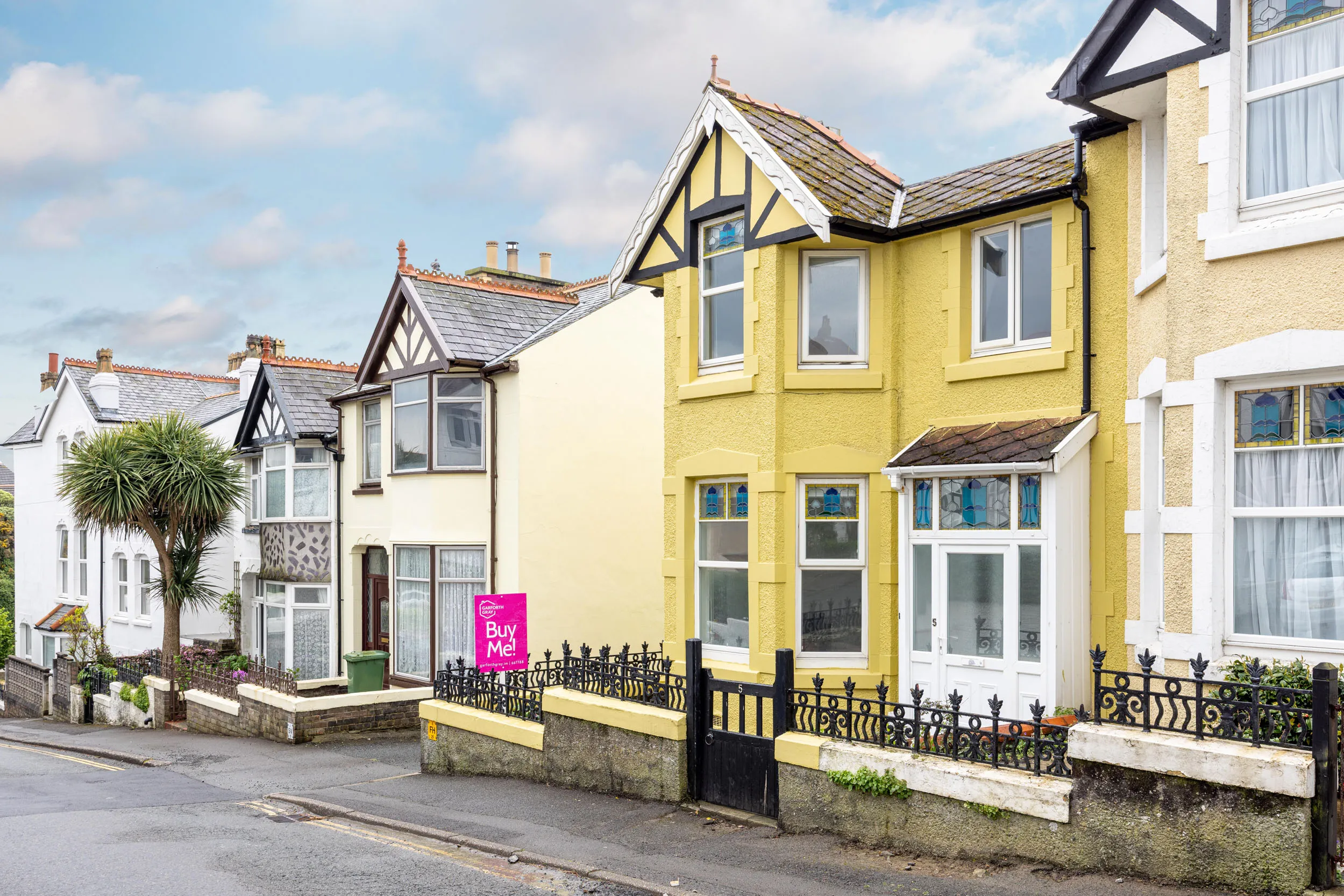 5 Falkland Drive, Onchan. - Photo 2 of 5