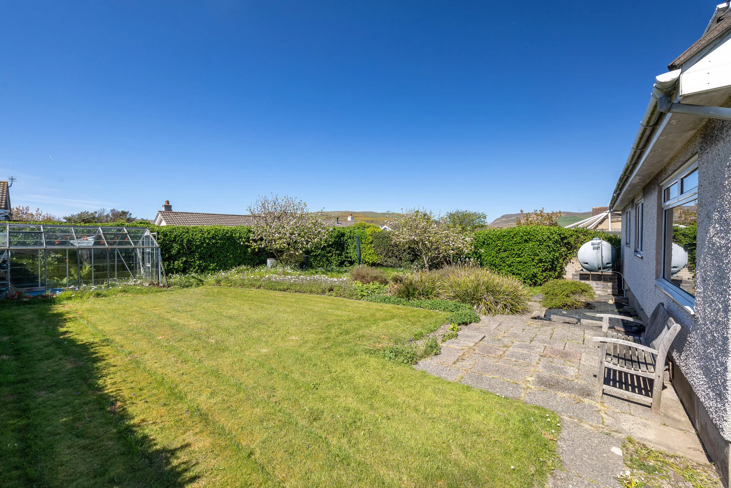 16 Droghadfayle Park, Port Erin. - Photo 3 of 5