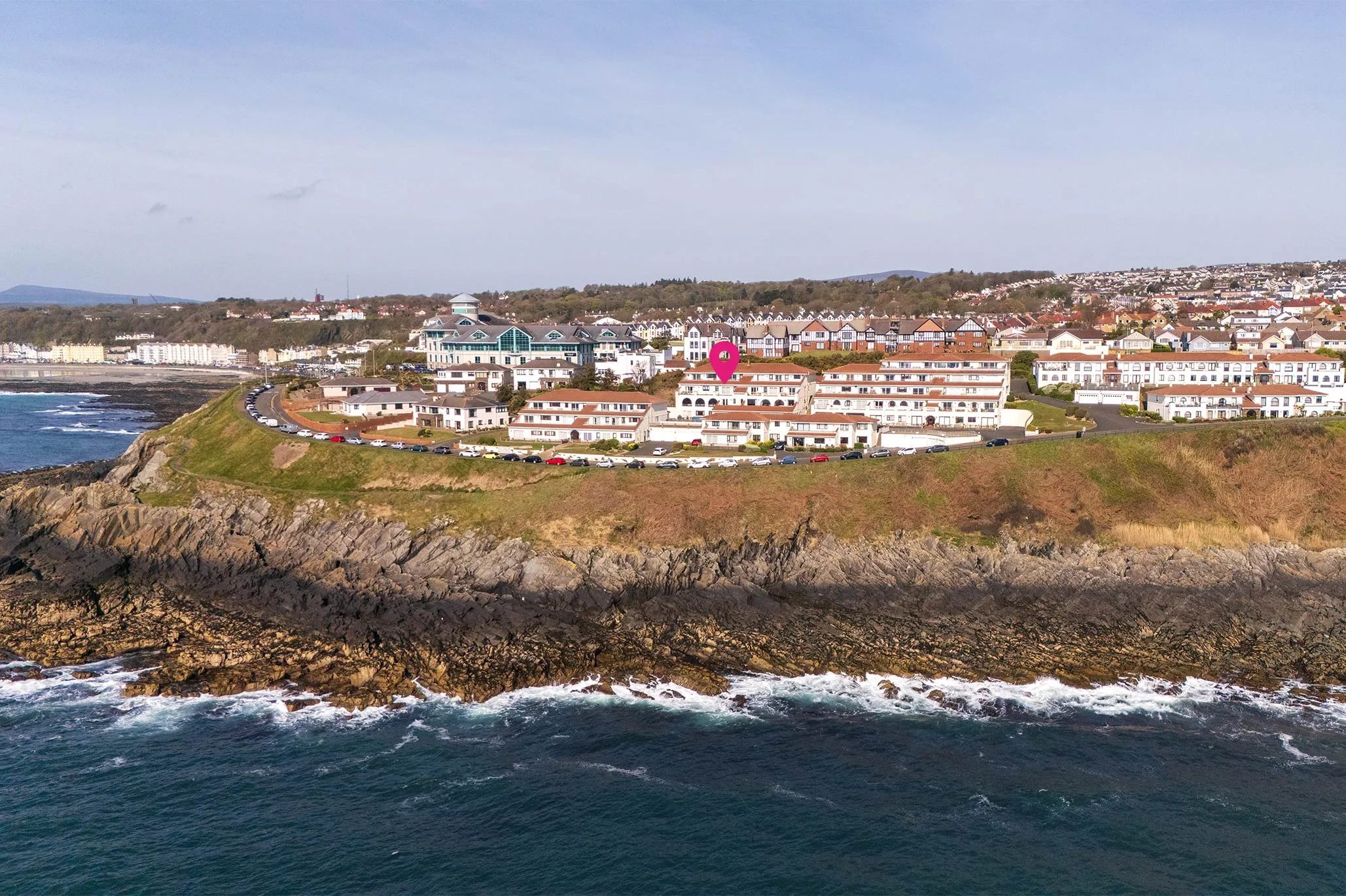 2 King Edward Bay Apartments, Sea Cliff Road, Onchan. - Photo 5 of 27