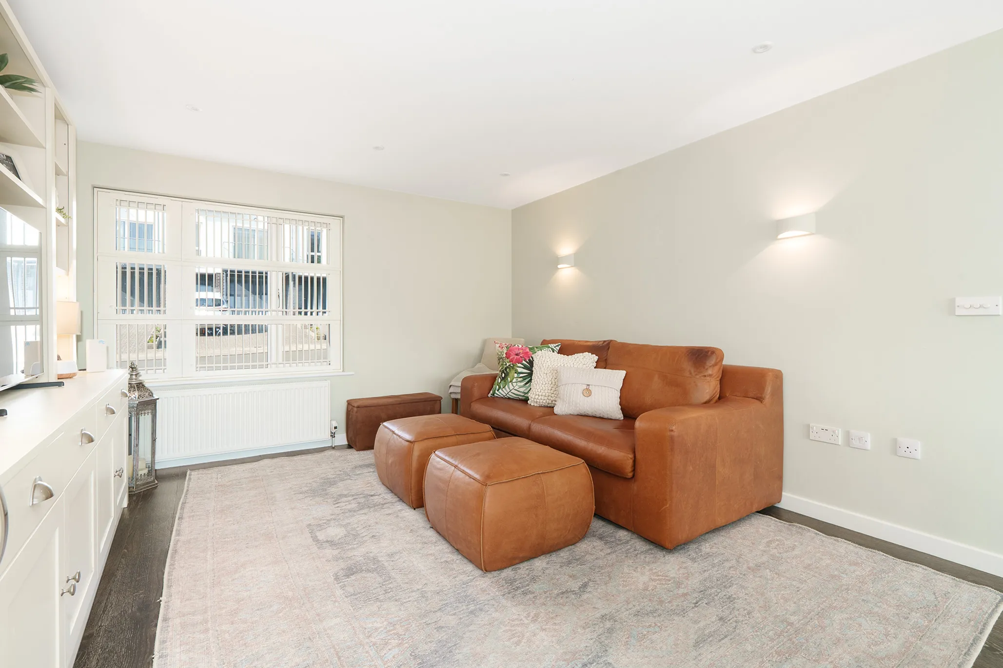 1 Bradda Place, Maine Road, Port Erin. - Photo 4 of 25