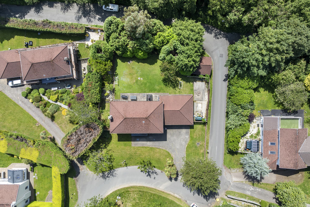 2 River Vale, Braddan IM4 4TH. - Photo 4 of 32