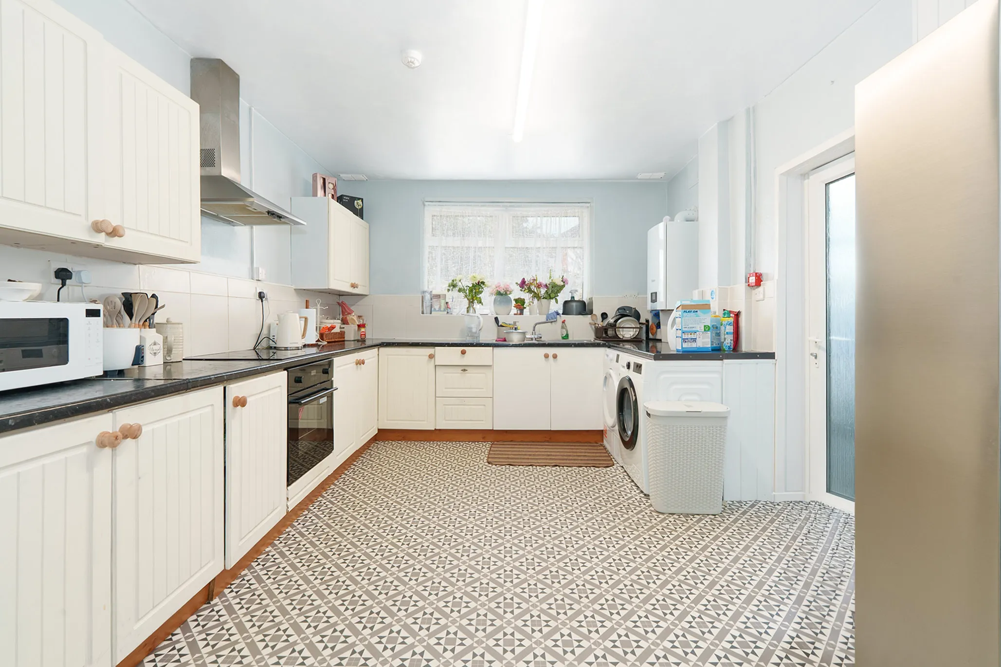 44 Demesne Road, Douglas. - Photo 4 of 24