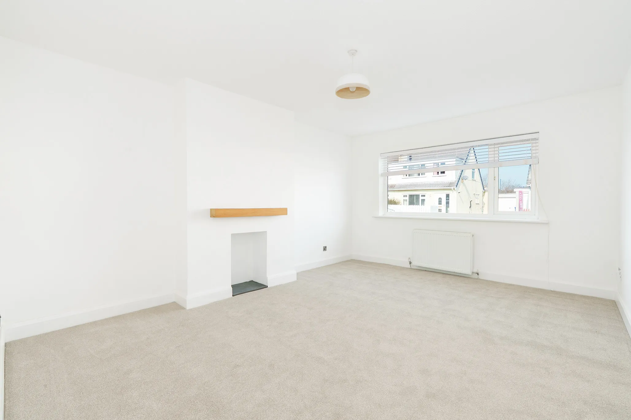 26 Greenlands Avenue, Ramsey. - Photo 5 of 16