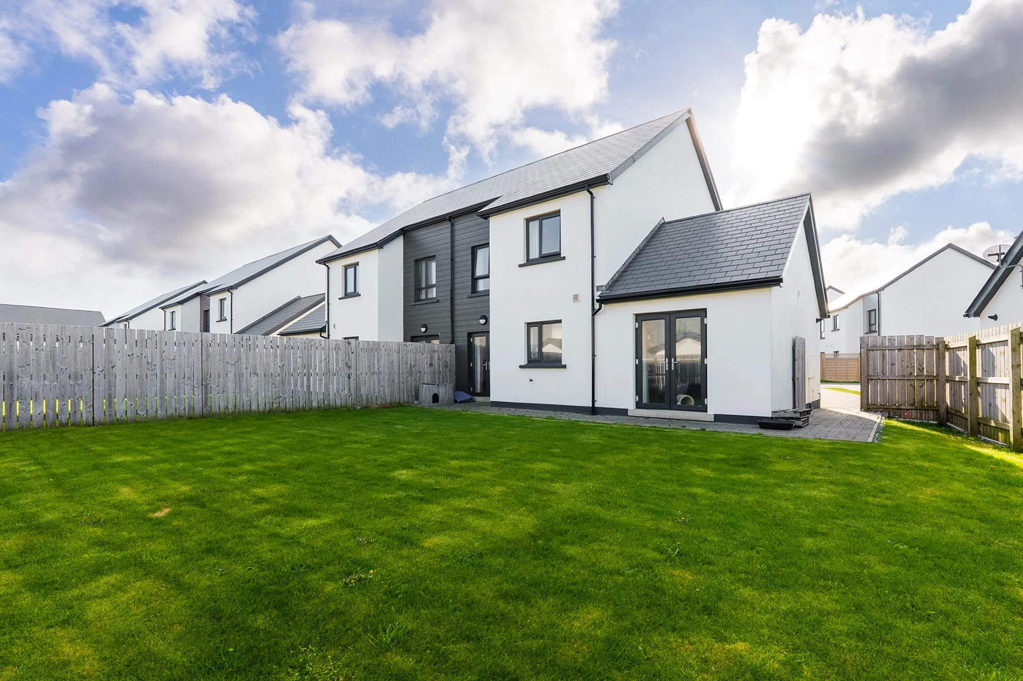 8 Victoria Way, The Meadows, Castletown. - Photo 2 of 21