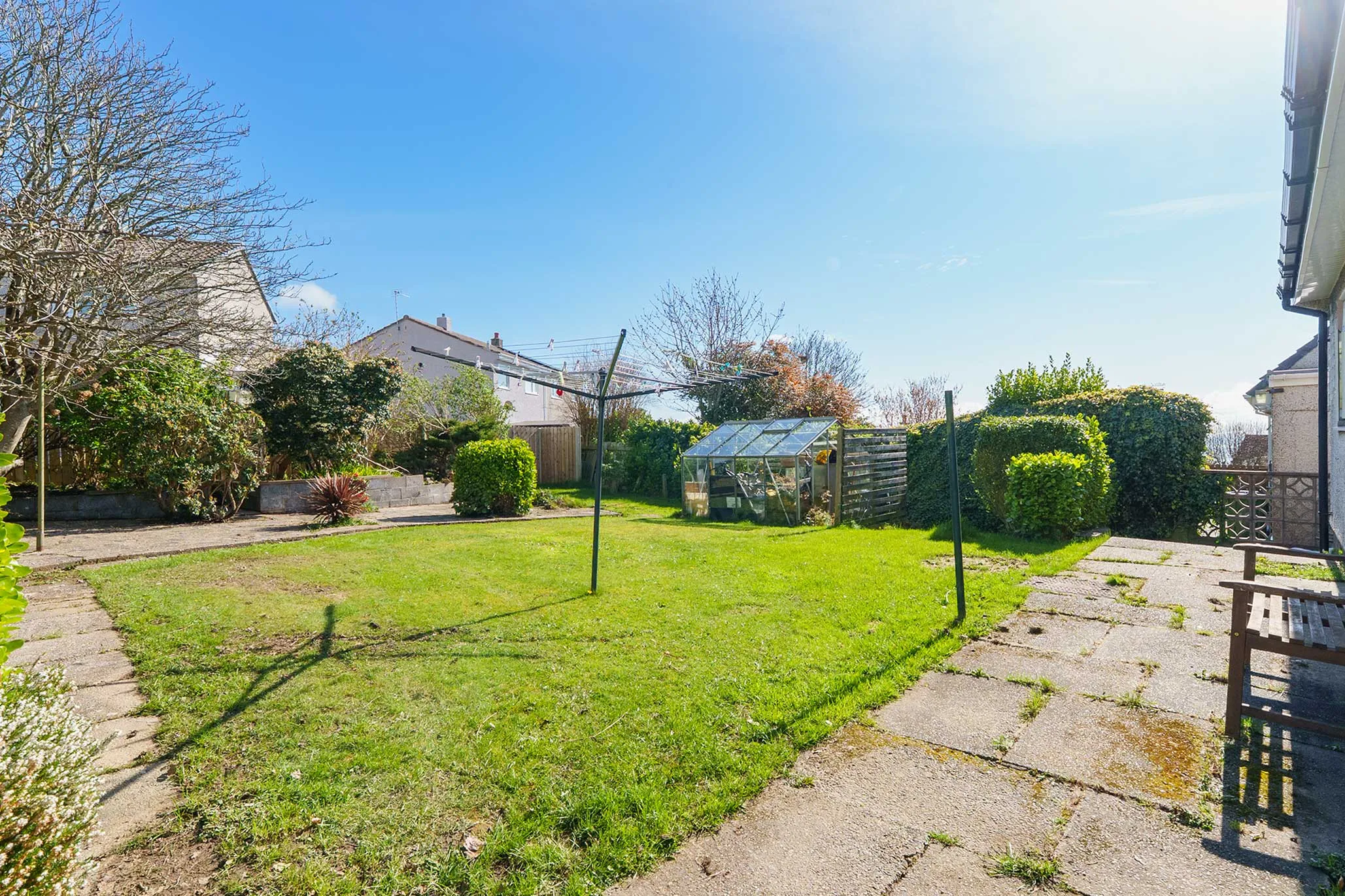 21 Wybourn Drive, Onchan. - Photo 2 of 5