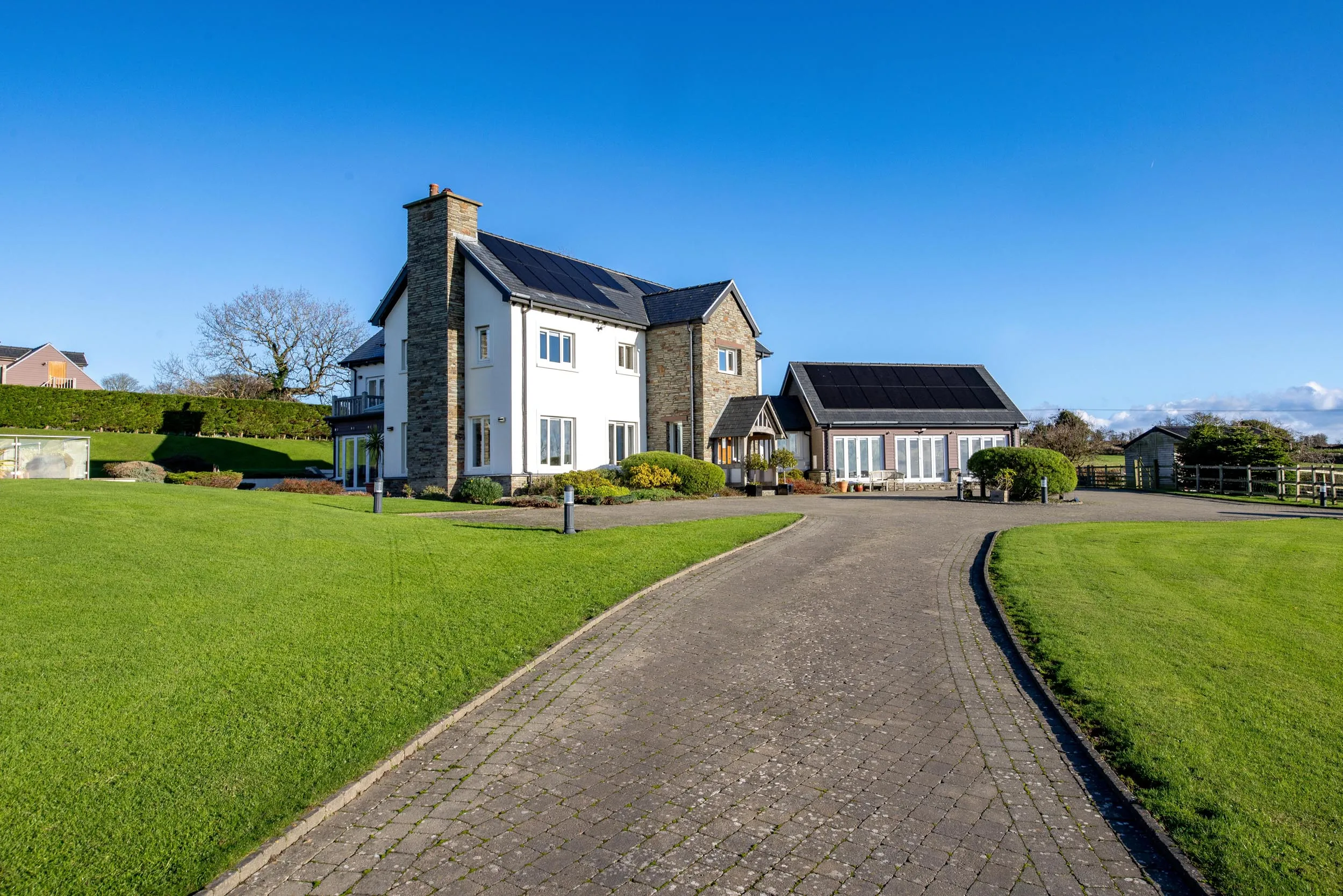 Lilleo Farmhouse, Abbeylands Estate, Abbeylands, Douglas. - Photo 1 of 45