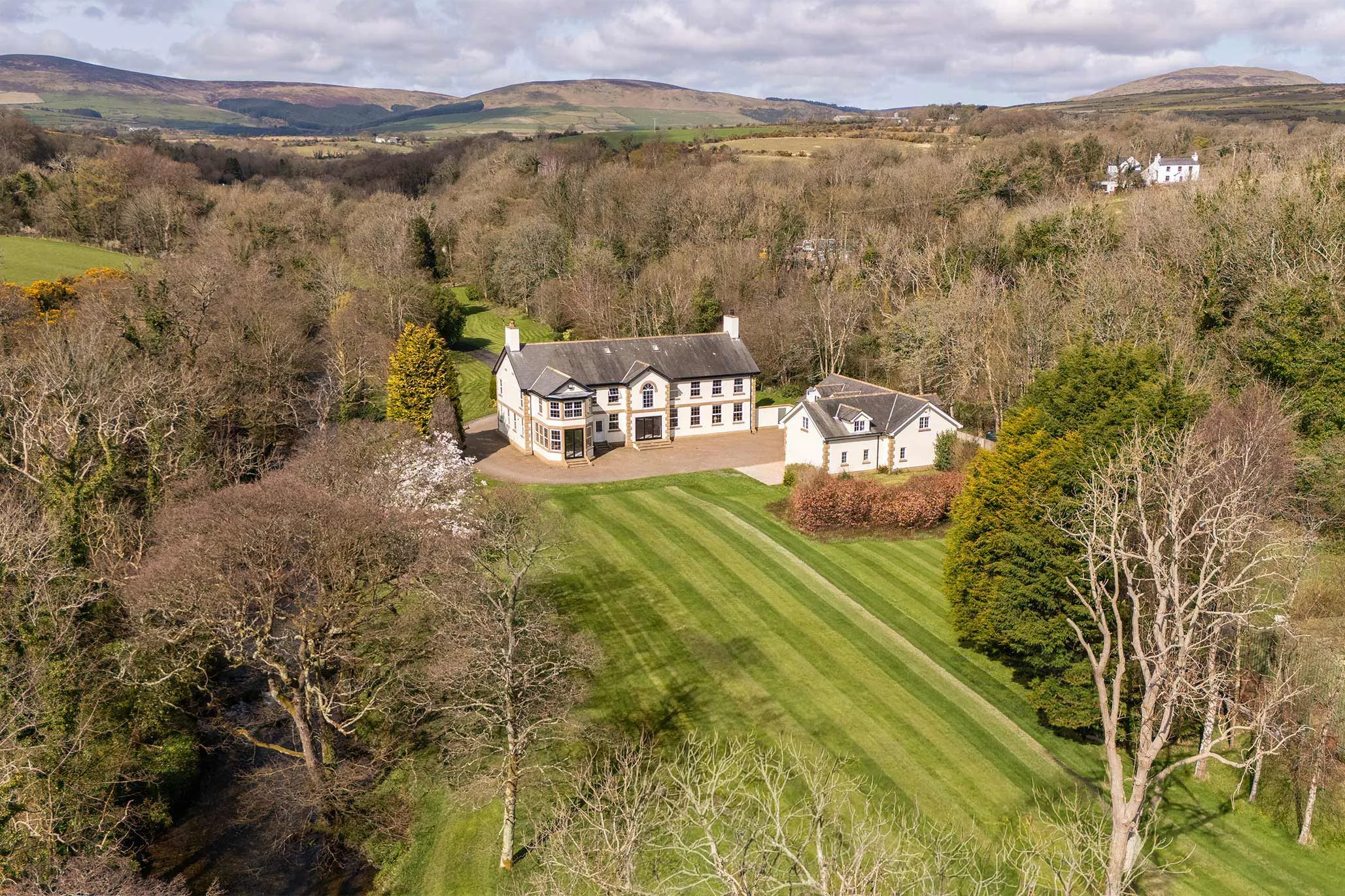 Barrowdale House, Sir Georges Bridge, Abbeylands, Onchan. - Photo 3 of 91