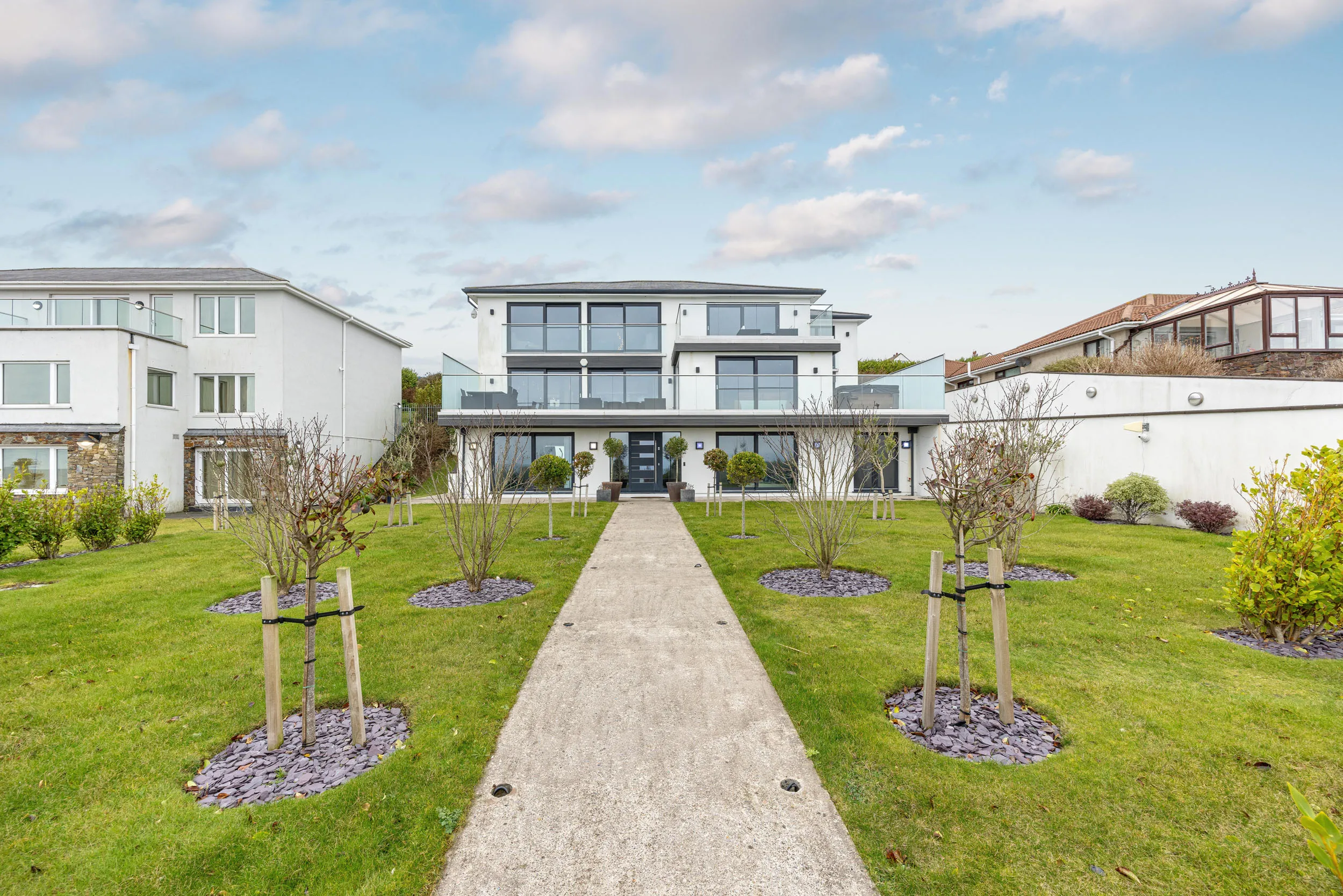 Sea Cliff, 46 Sea Cliff Road, Onchan. - Photo 2 of 55