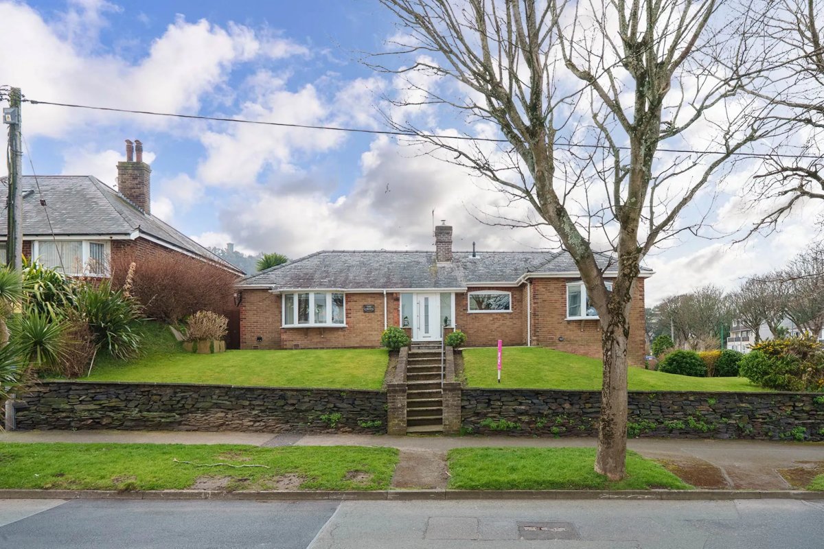 Thie Corneil, Stanley Mount West, Ramsey.