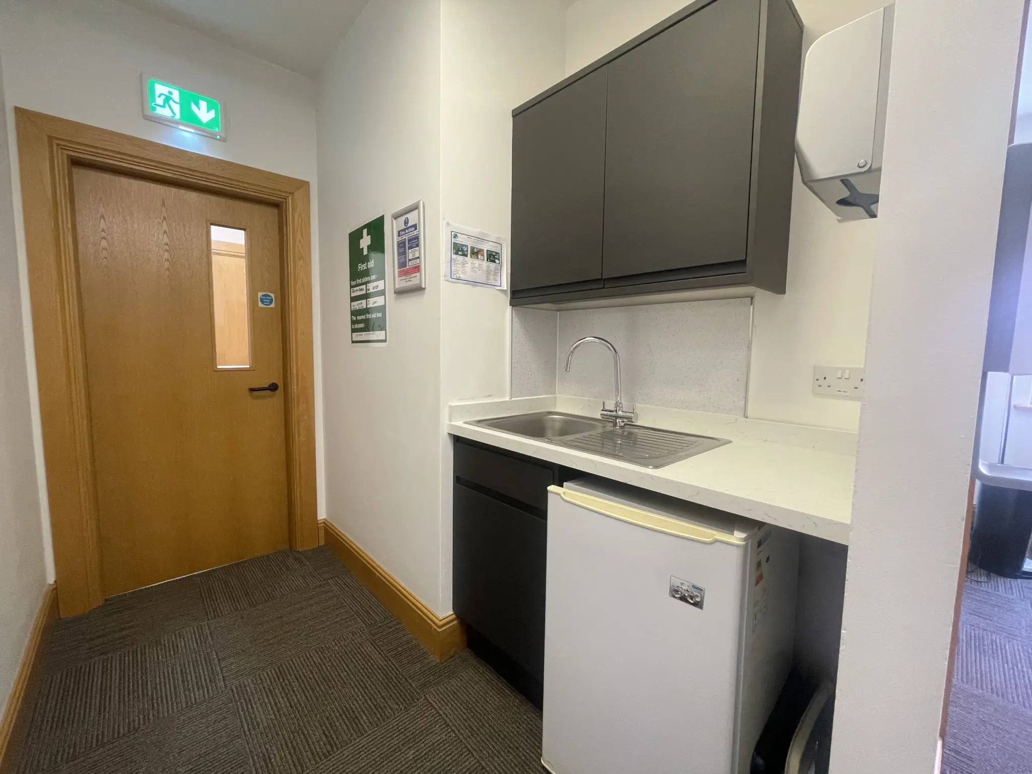1st Floor Global House, Isle of Man Business Park, Braddan. - Photo 4 of 15