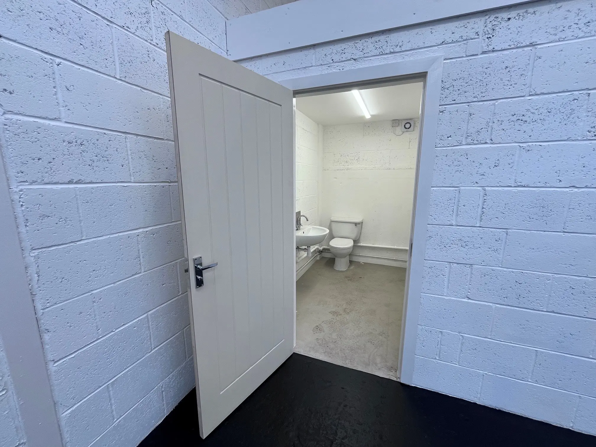 Units 3 & 4, Demesne Road, Douglas. - Photo 4 of 5