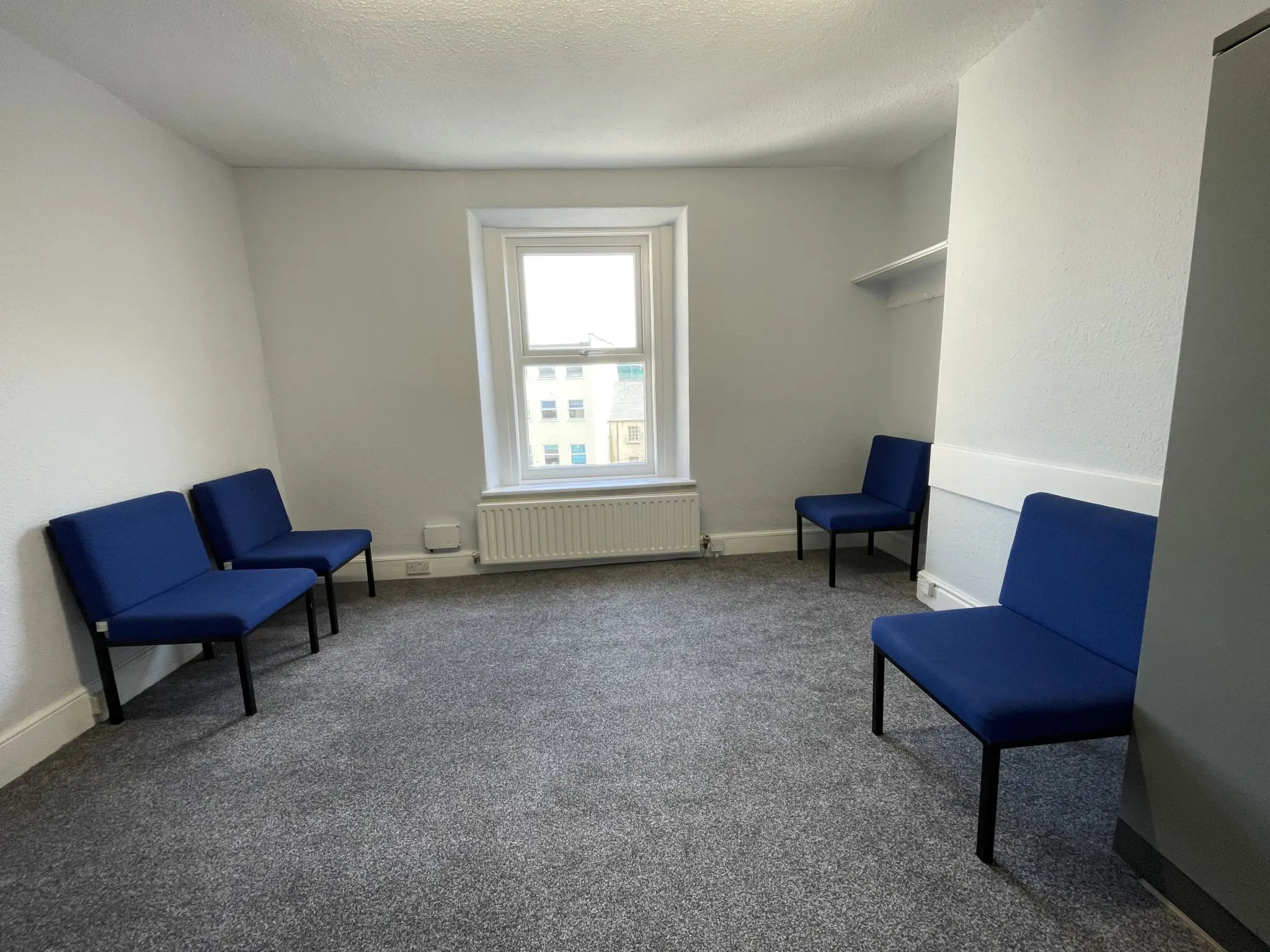 2nd & 3rd Floor Suites, 6 Hill Street, Douglas. - Photo 2 of 8