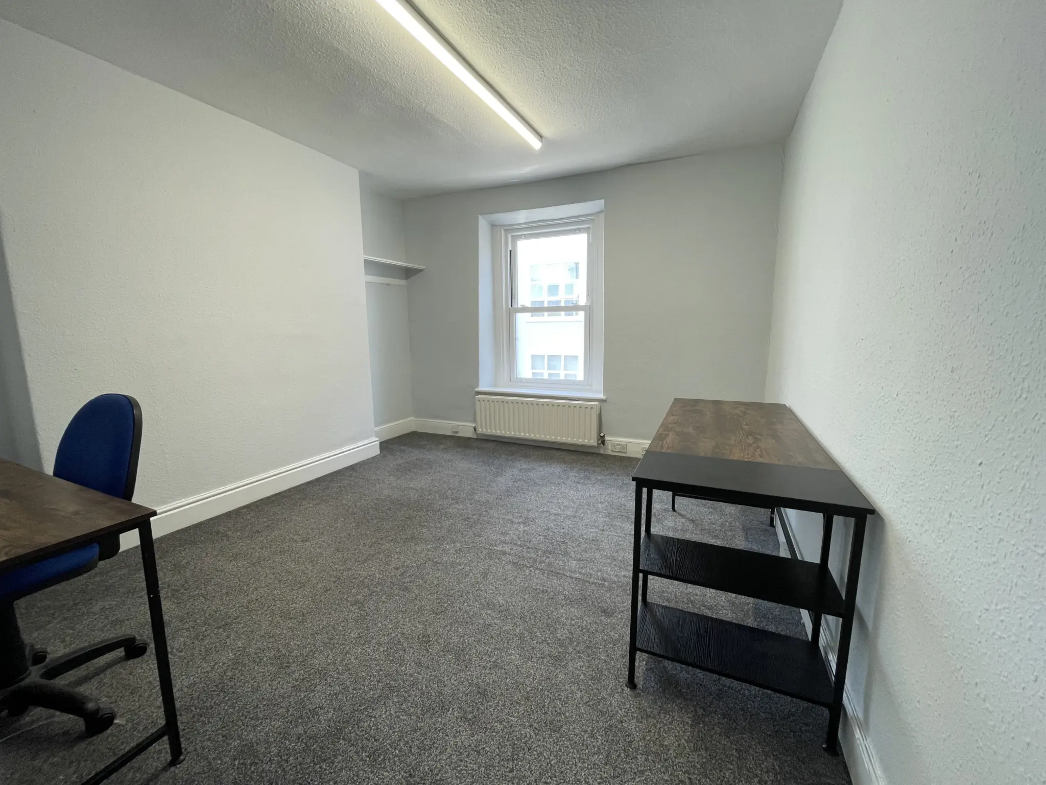 2nd & 3rd Floor Suites, 6 Hill Street, Douglas. - Photo 3 of 8