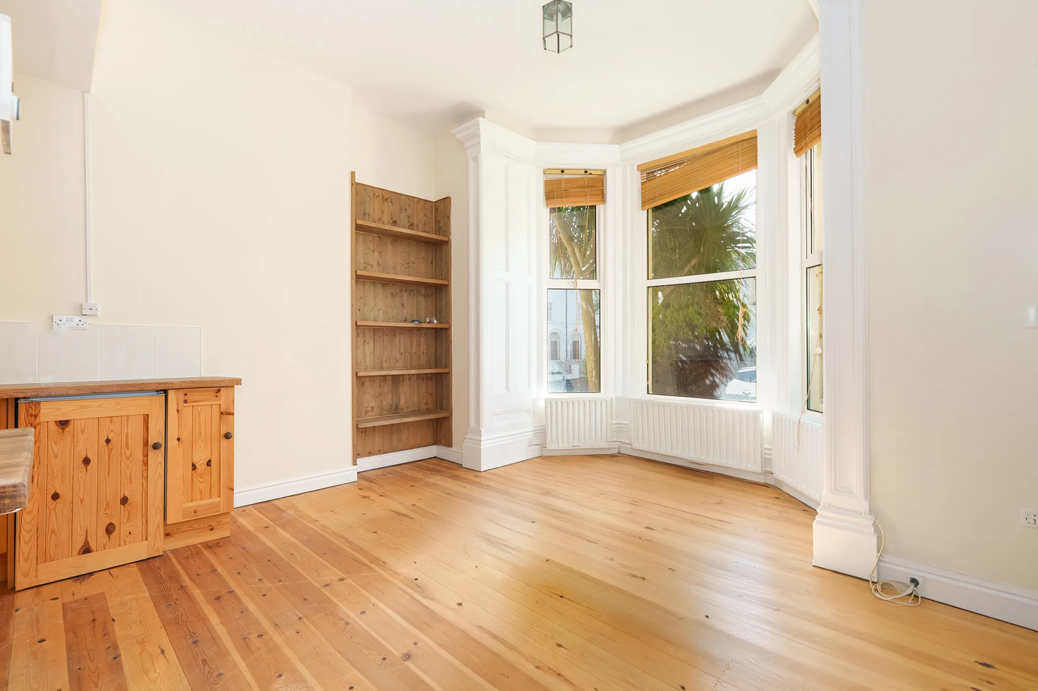 Flat 1, Silverbay, 8 Derby Road, Douglas. - Photo 5 of 11