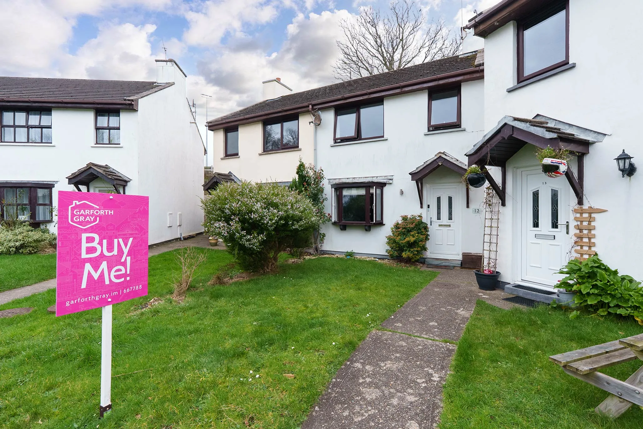 12 The Sycamores, Walpole Road, Ramsey. - Photo 1 of 15