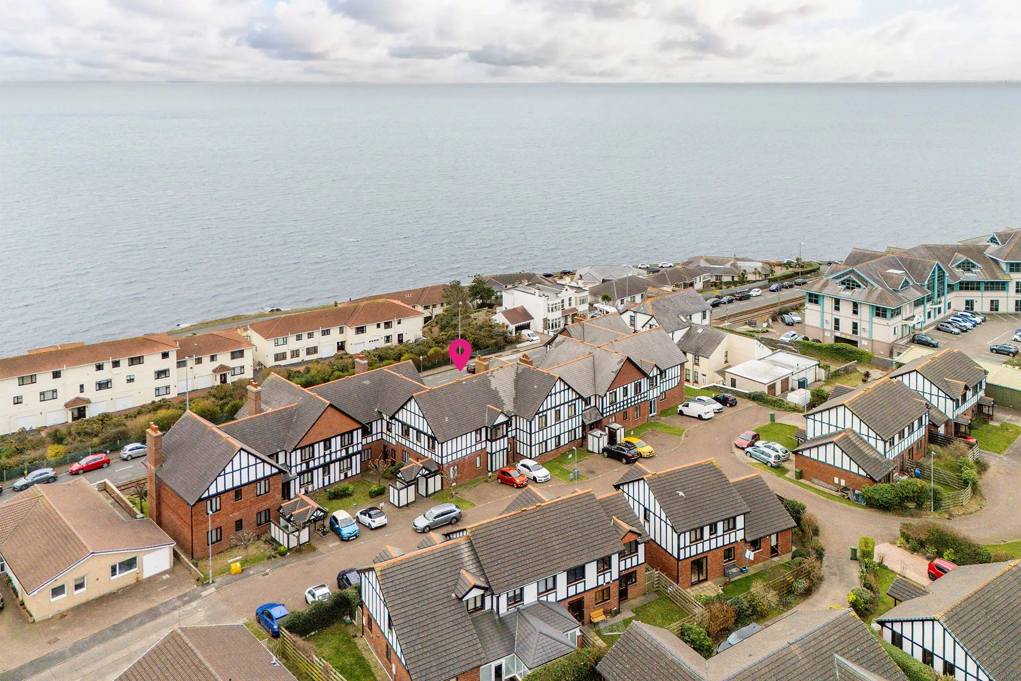 10 Douglas Bay Apartments, King Edward Close, Onchan, Douglas. - Photo 3 of 17