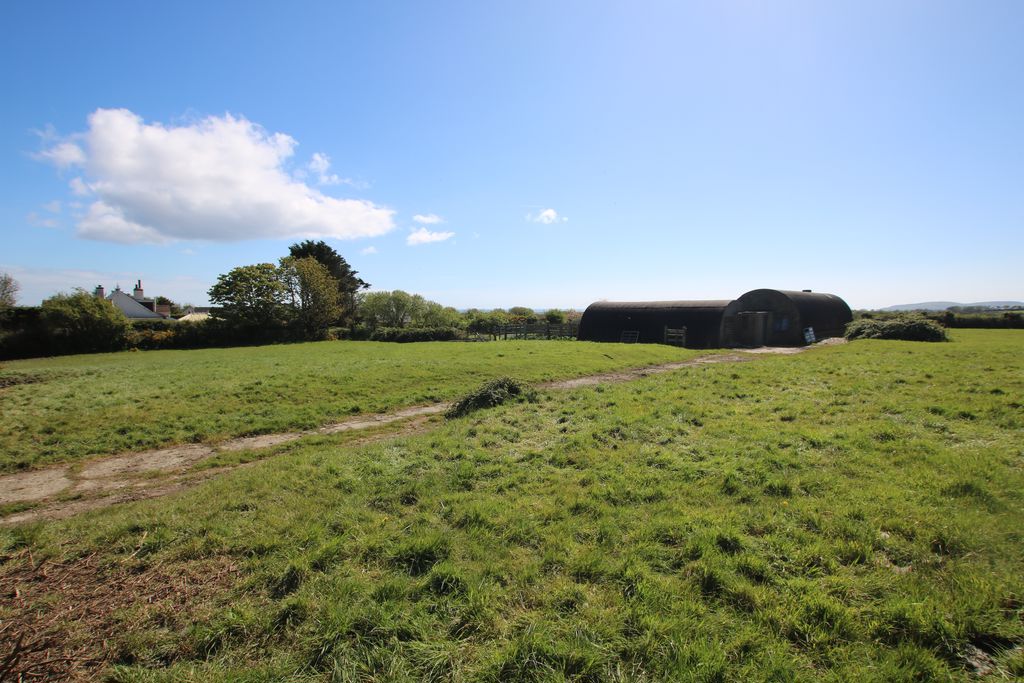 Wireless Station, Phildraw Road, Ballasalla IM9 3EH. - Photo 2 of 24