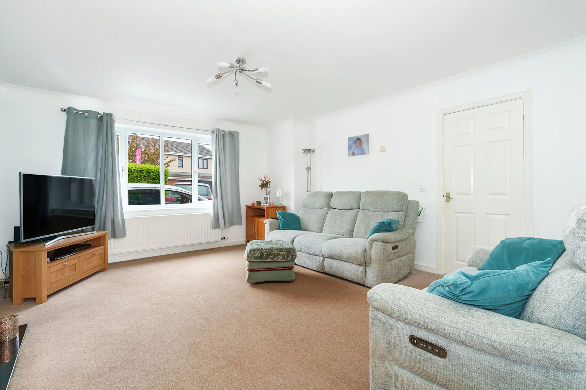12 Alderley Close, Douglas. - Photo 5 of 23