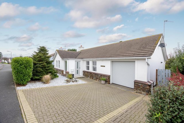 17 Glebe Aalin, Station Road, Ballaugh.