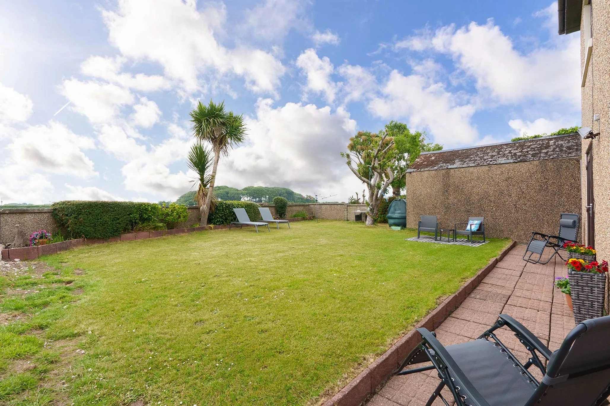 Thie Y Vollan, Bride Road, Ramsey. - Photo 2 of 31