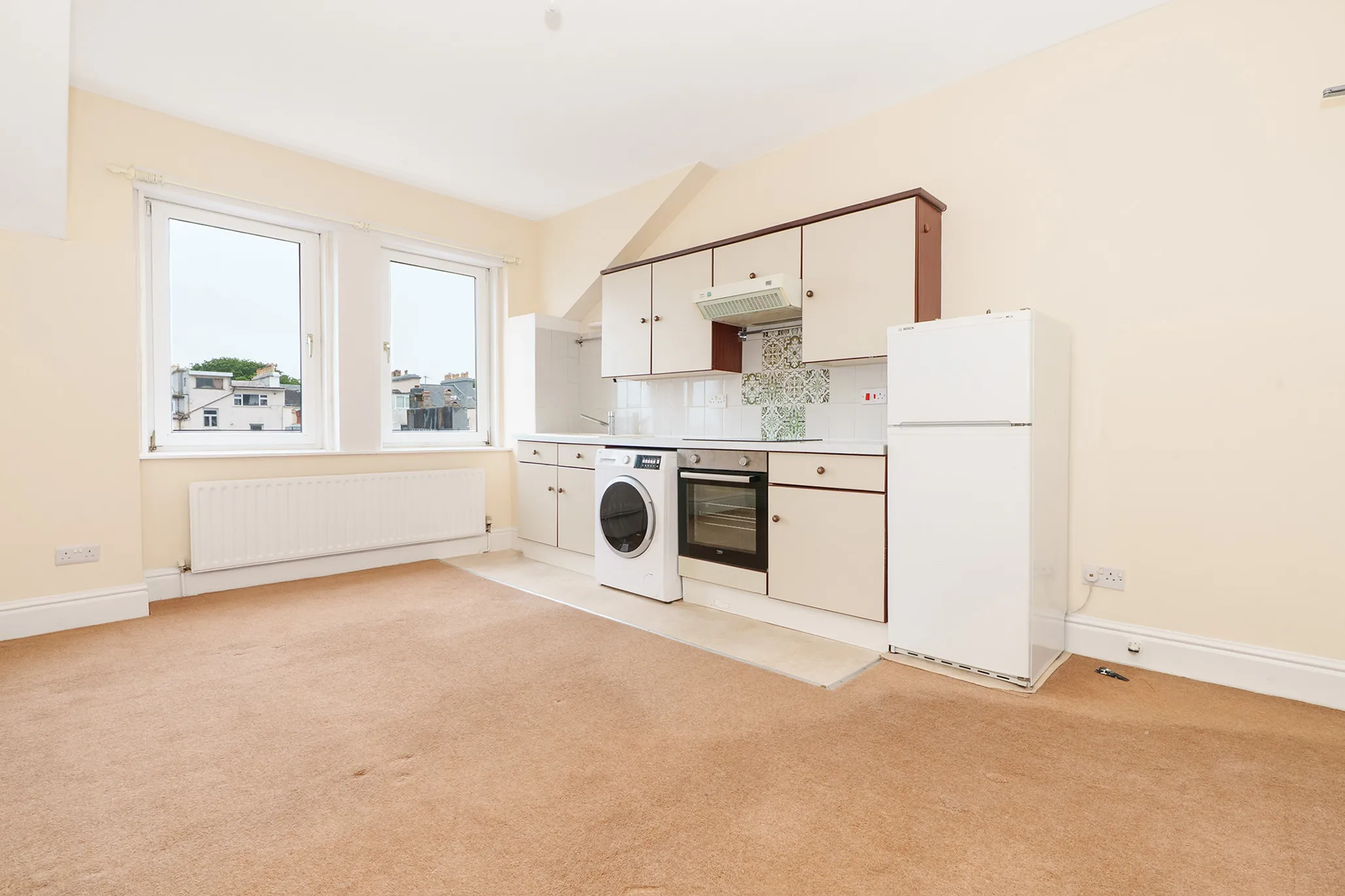 Flat 4, 12 Derby Road, Douglas. - Photo 3 of 9