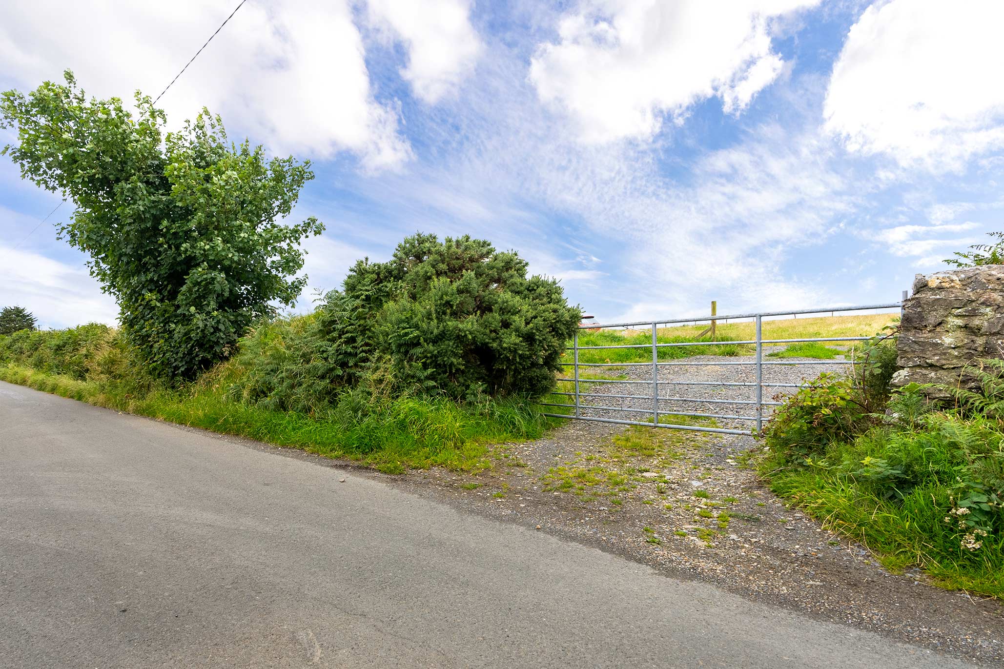 Land at the Garth, Field number 324067, Crosby. - Photo 3 of 5